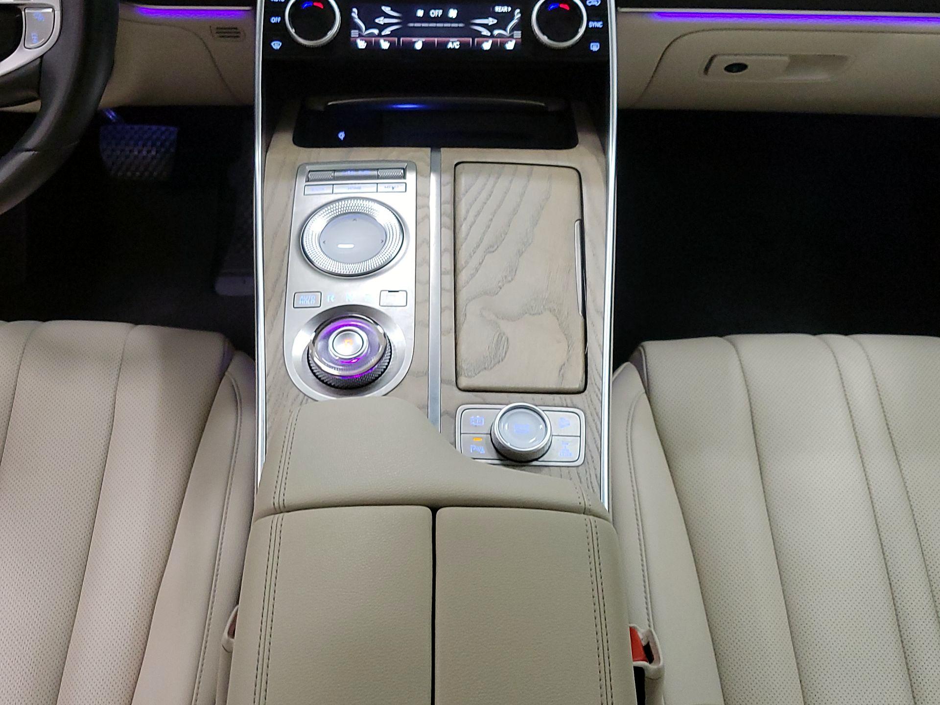 Thumbnail: 2022 Genesis GV80 - 18