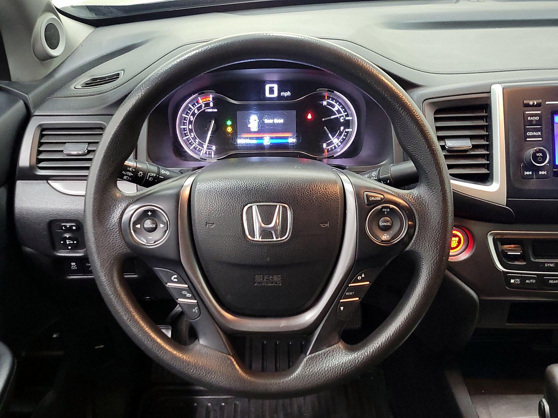 Thumbnail: 2017 Honda Ridgeline - 10