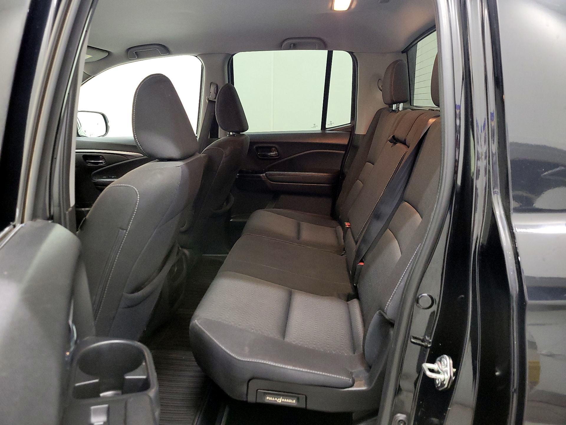 Thumbnail: 2017 Honda Ridgeline - 19