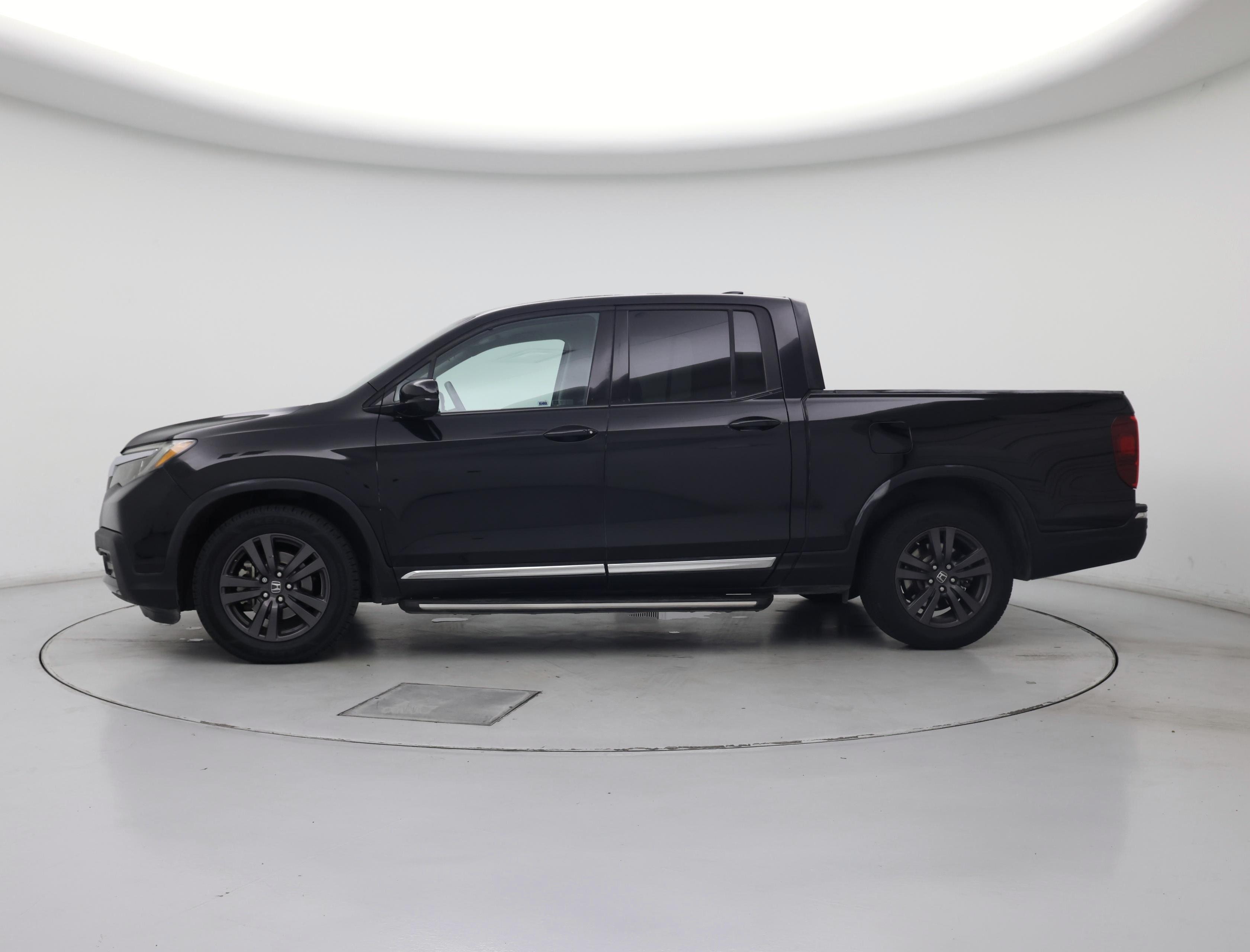 Thumbnail: 2017 Honda Ridgeline - 3