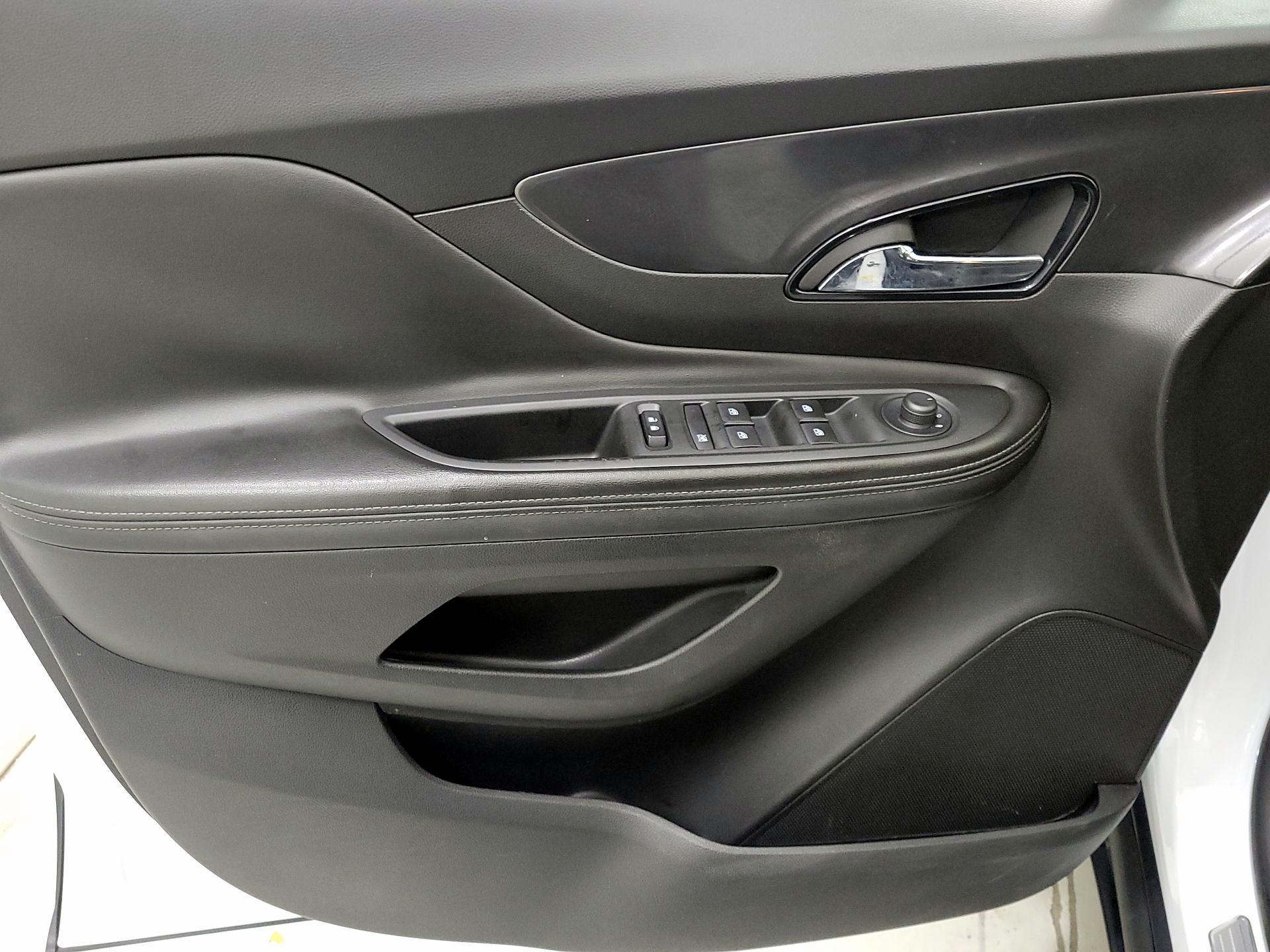 Thumbnail: 2018 Buick Encore - 12