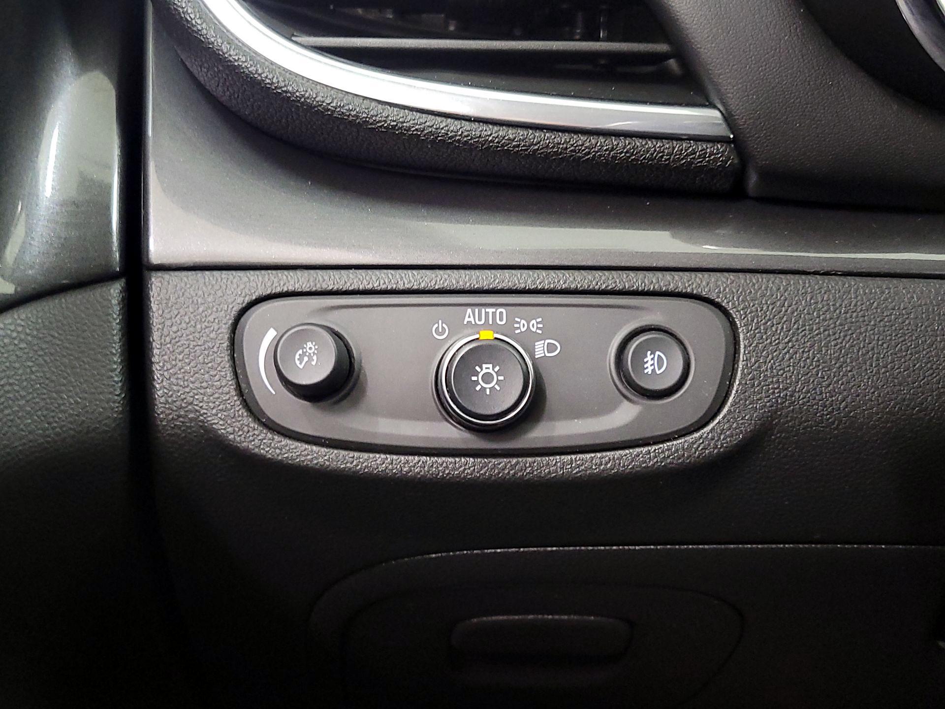 Thumbnail: 2018 Buick Encore - 13