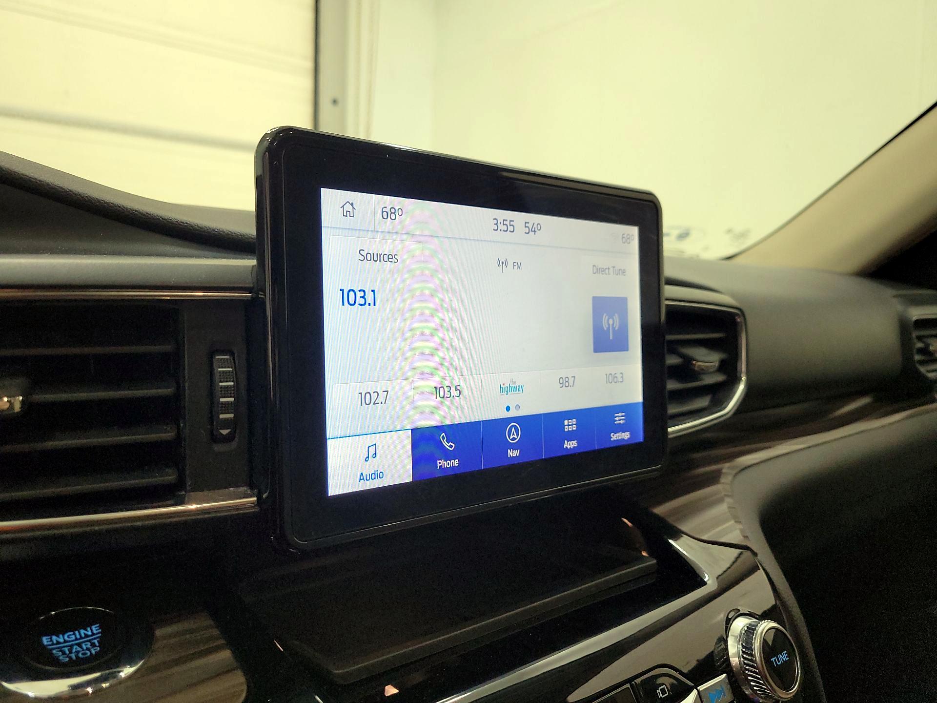 Thumbnail: 2022 Ford Explorer - 16