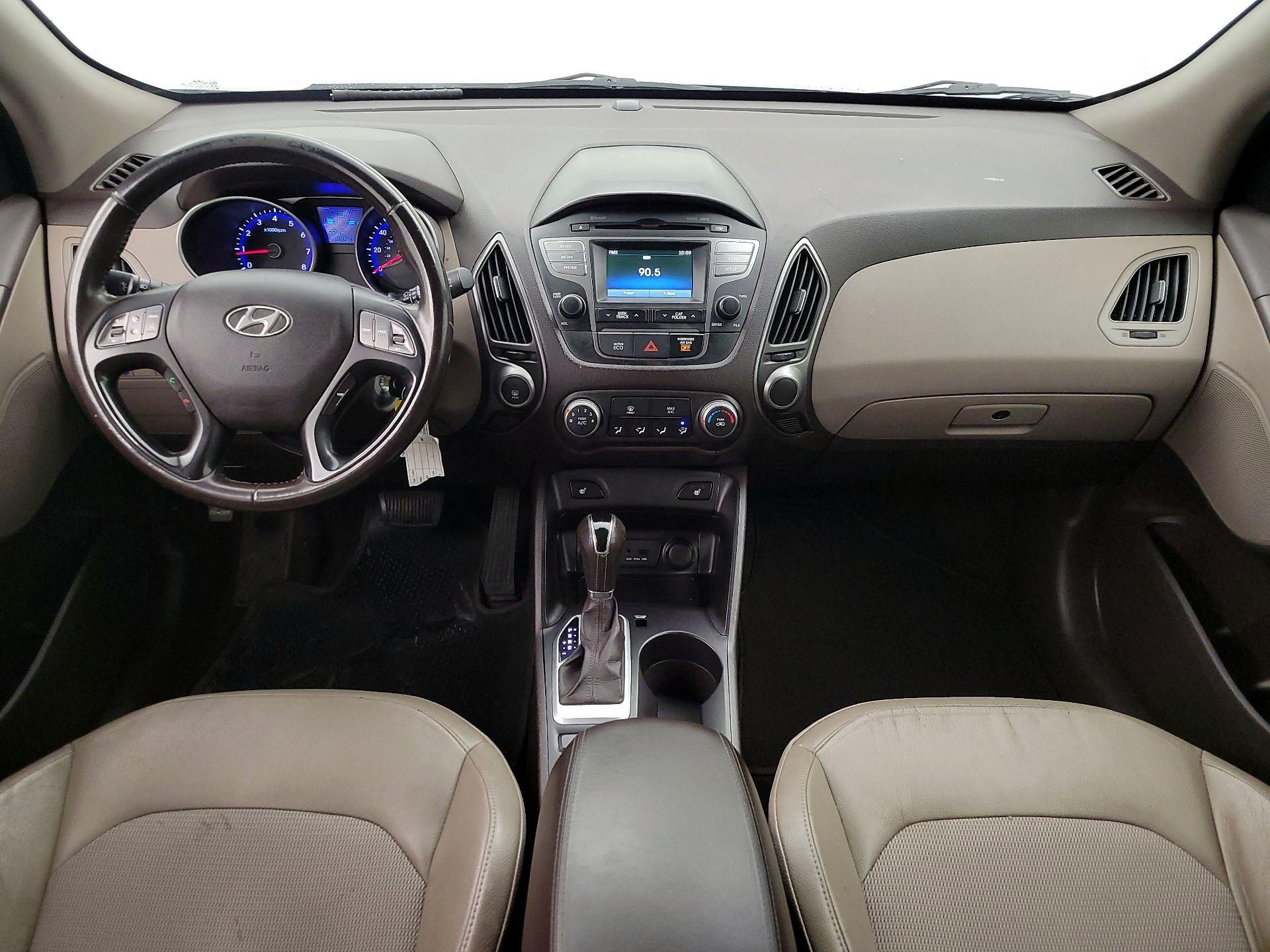 Thumbnail: 2014 Hyundai Tucson - 9