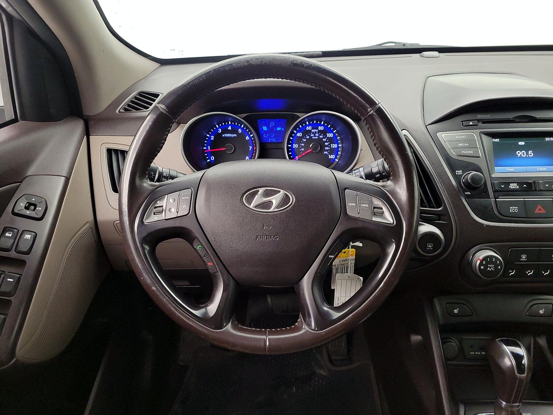 Thumbnail: 2014 Hyundai Tucson - 10