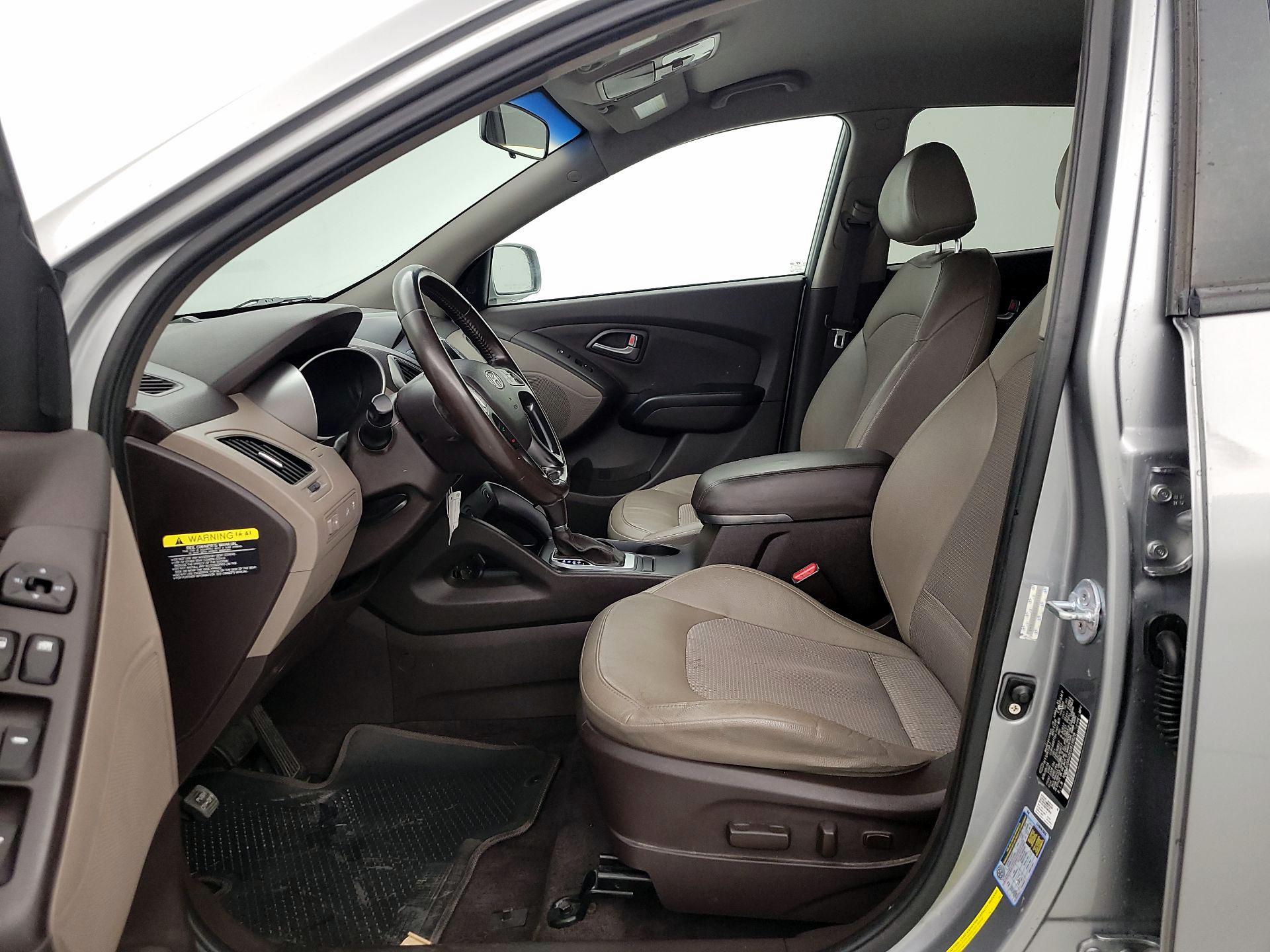 Thumbnail: 2014 Hyundai Tucson - 11