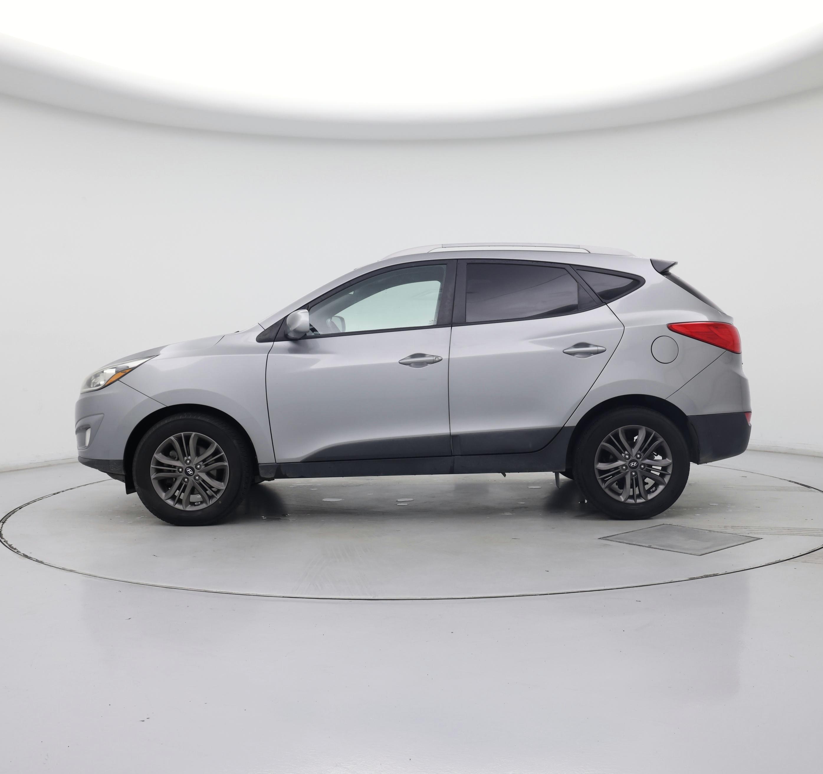 Thumbnail: 2014 Hyundai Tucson - 3