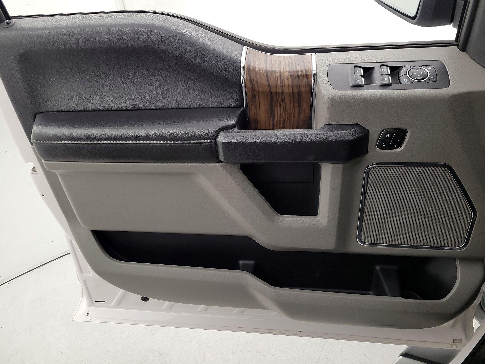 Thumbnail: 2019 Ford F-150 - 12