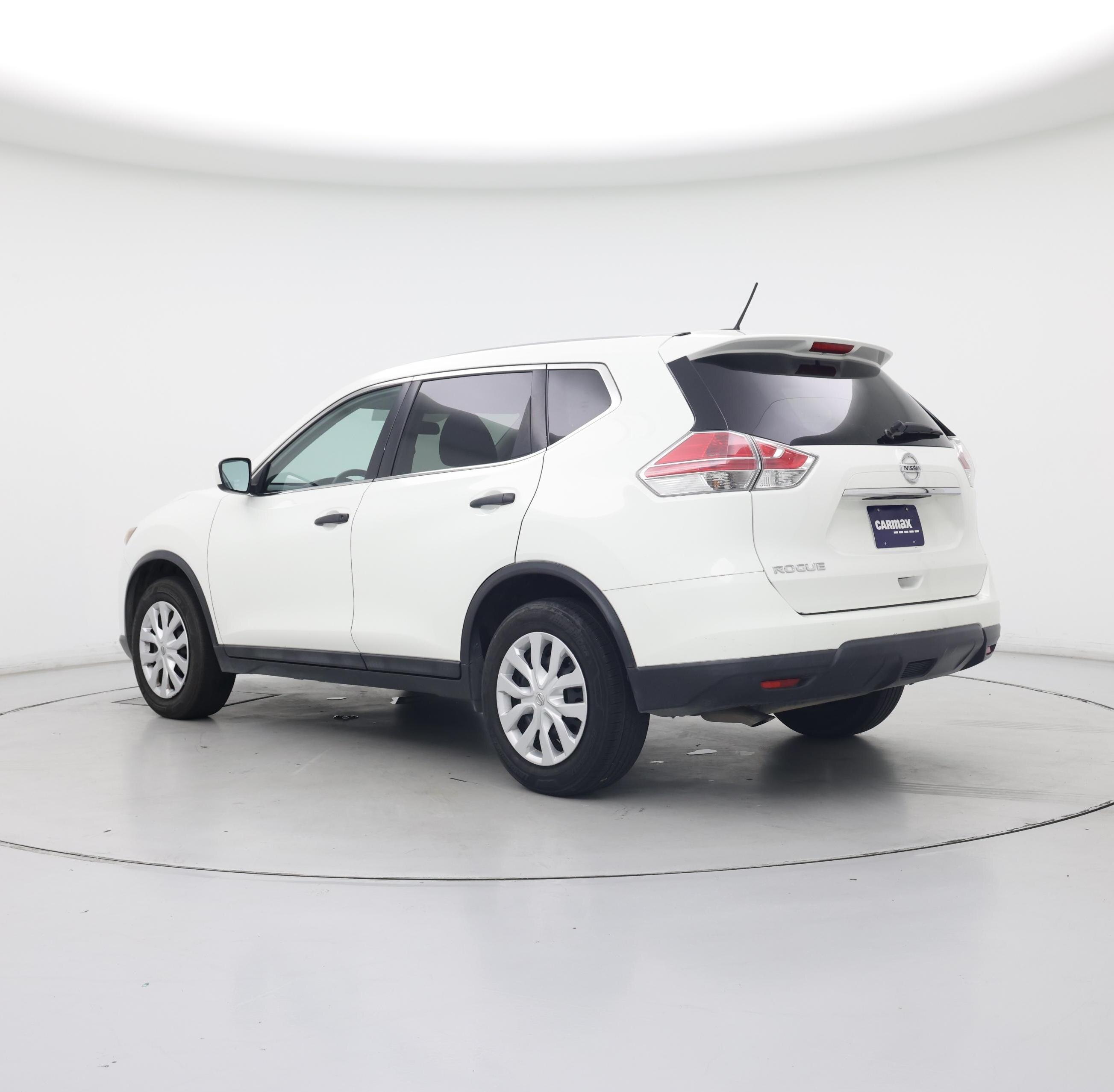 Thumbnail: 2016 Nissan Rogue - 2
