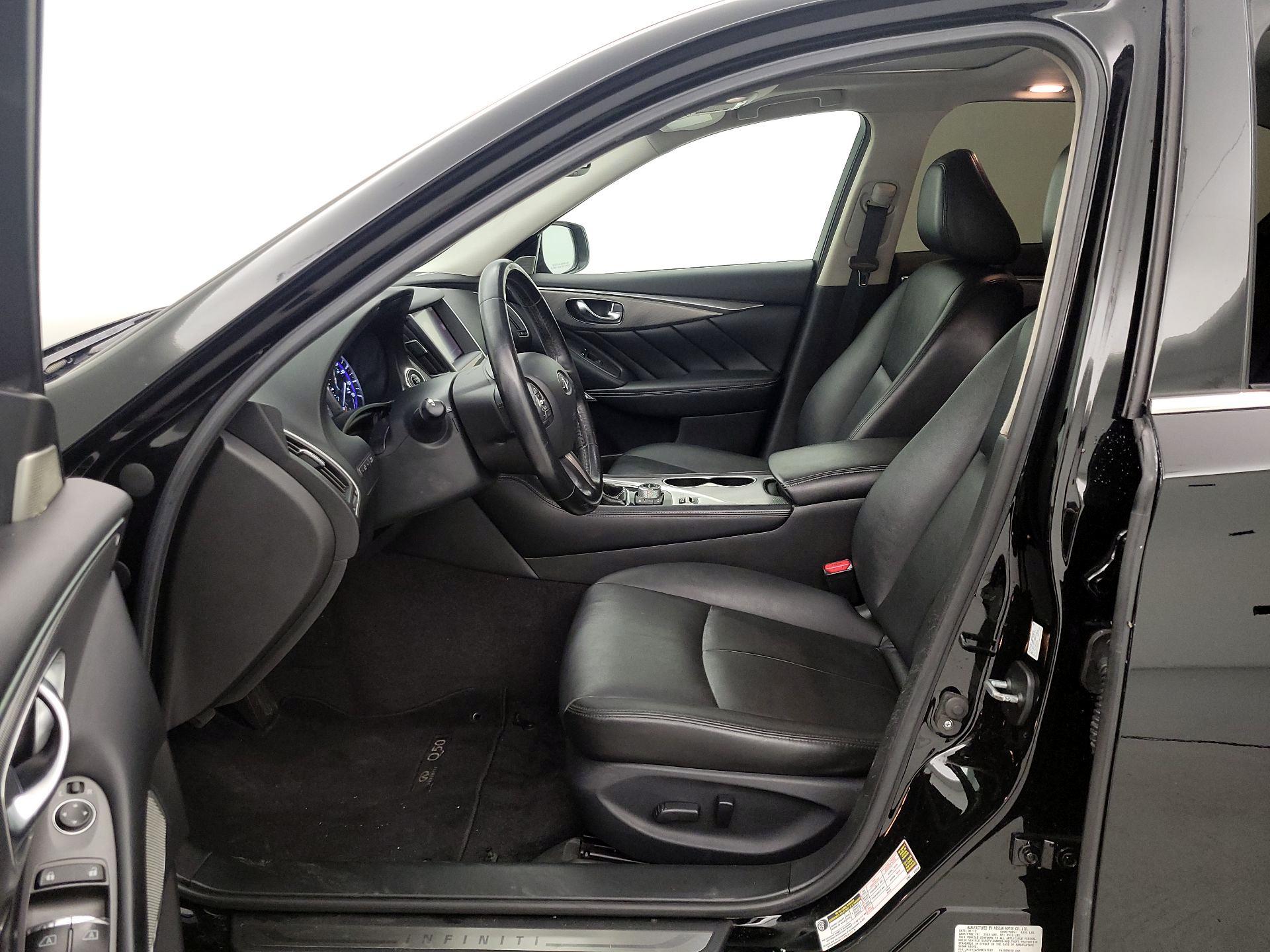 Thumbnail: 2017 INFINITI Q50 - 11