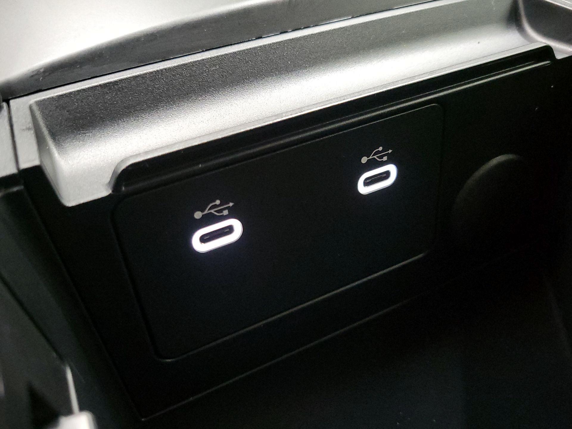 Thumbnail: 2024 Mazda Mazda3 - 18