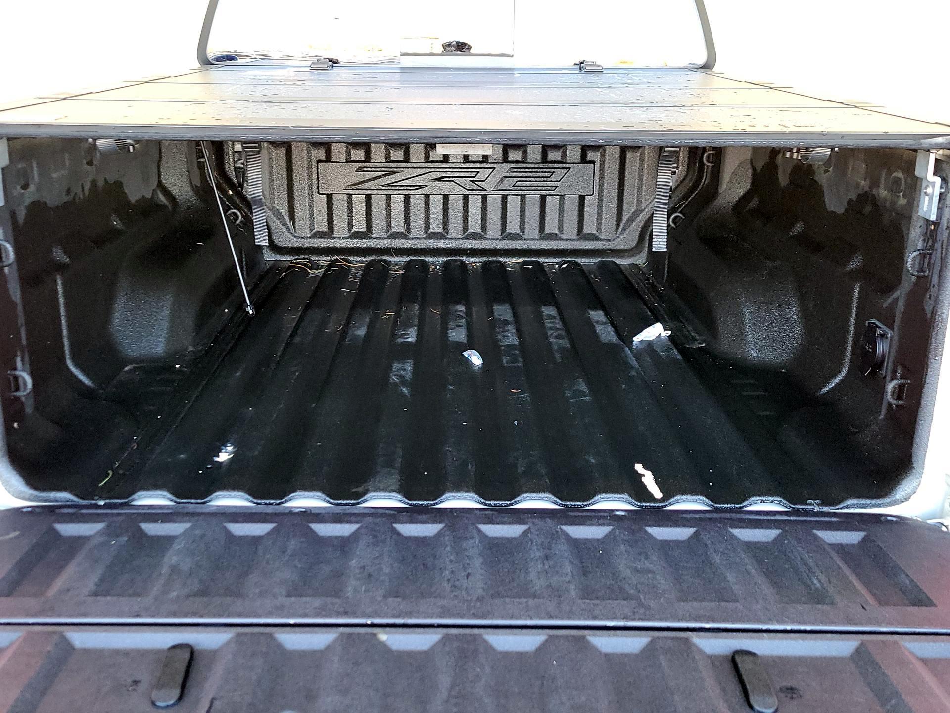 Thumbnail: 2024 Chevrolet Colorado - 20