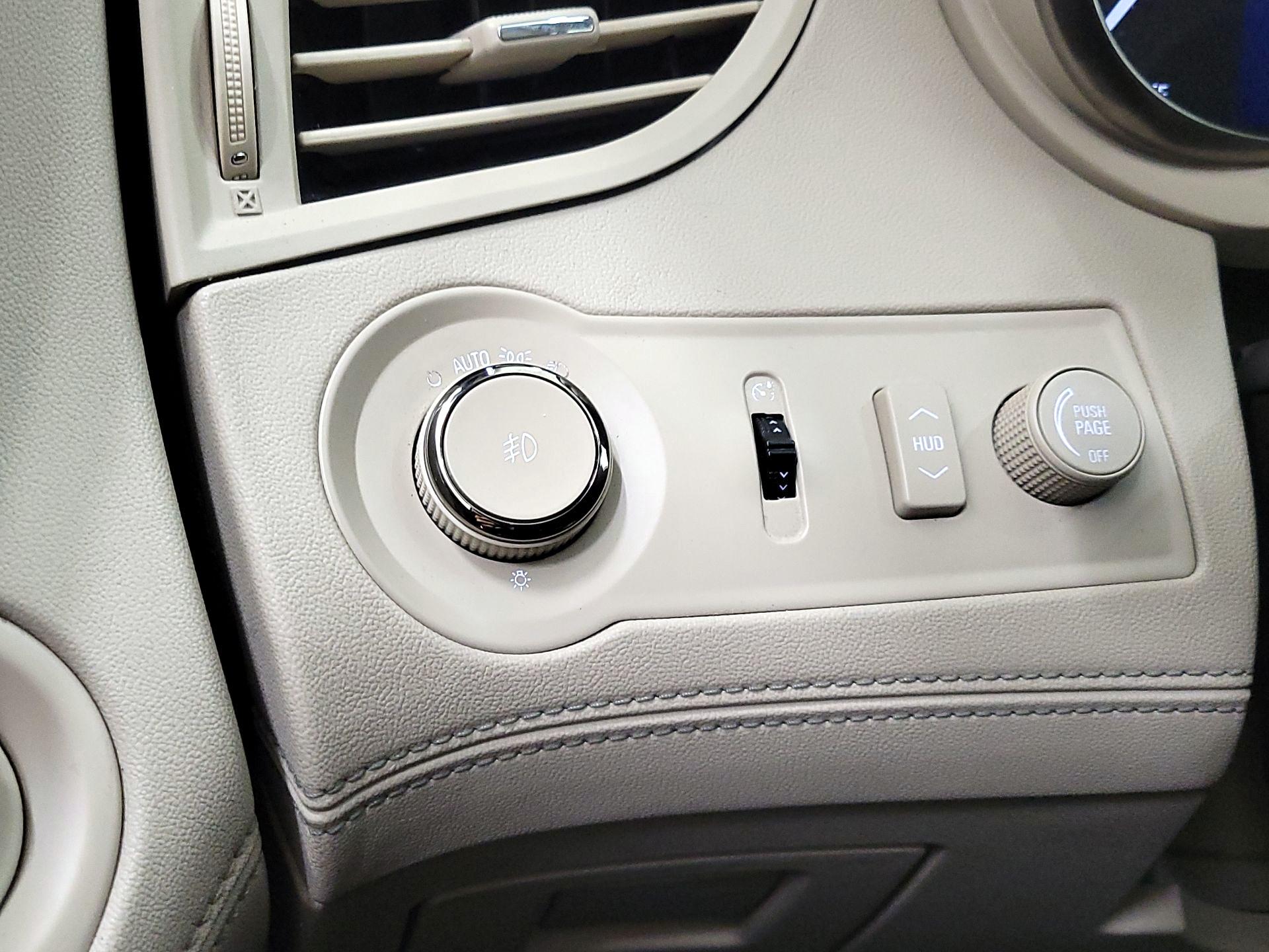 Thumbnail: 2015 Buick LaCrosse - 13