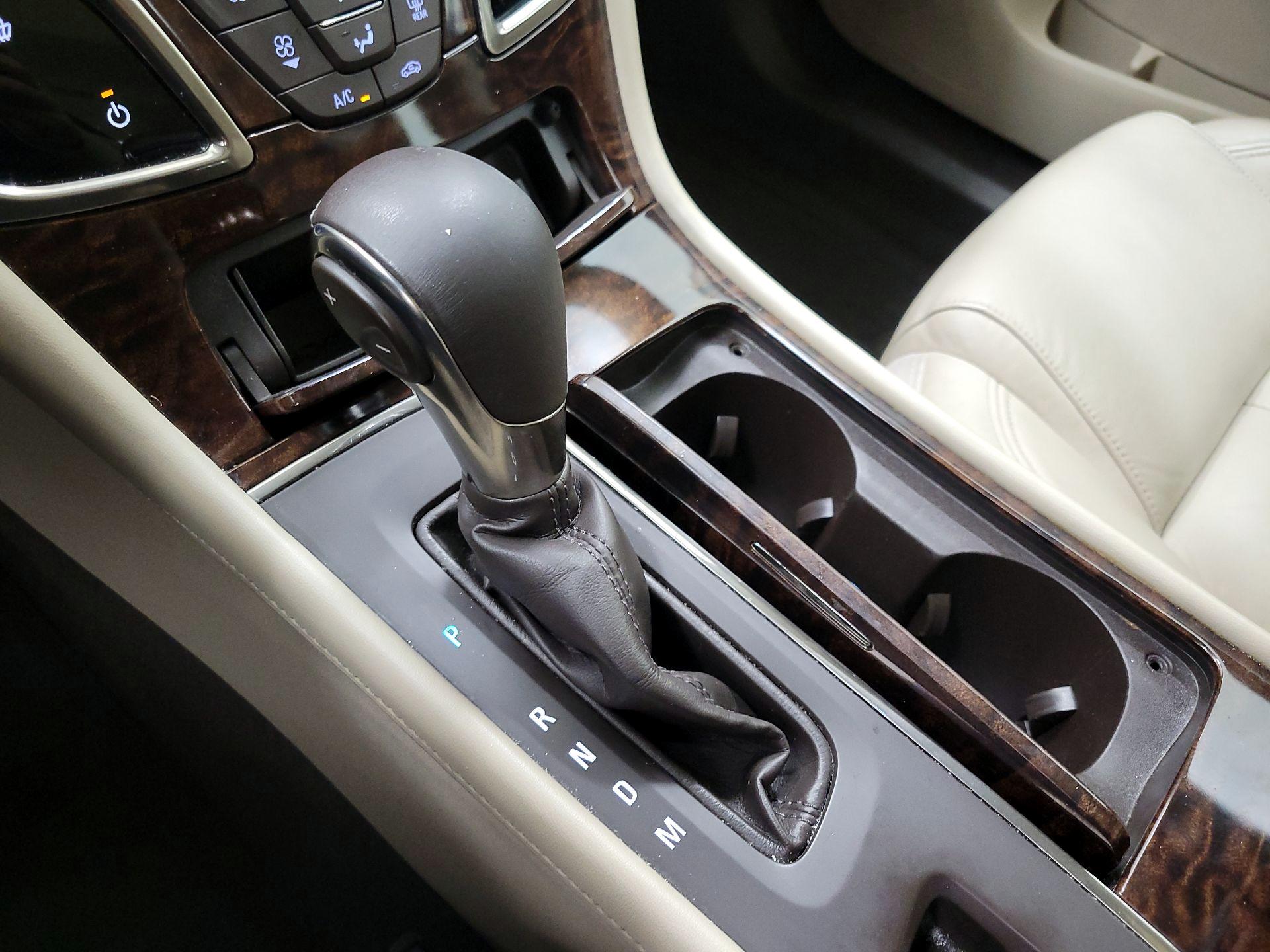 Thumbnail: 2015 Buick LaCrosse - 18