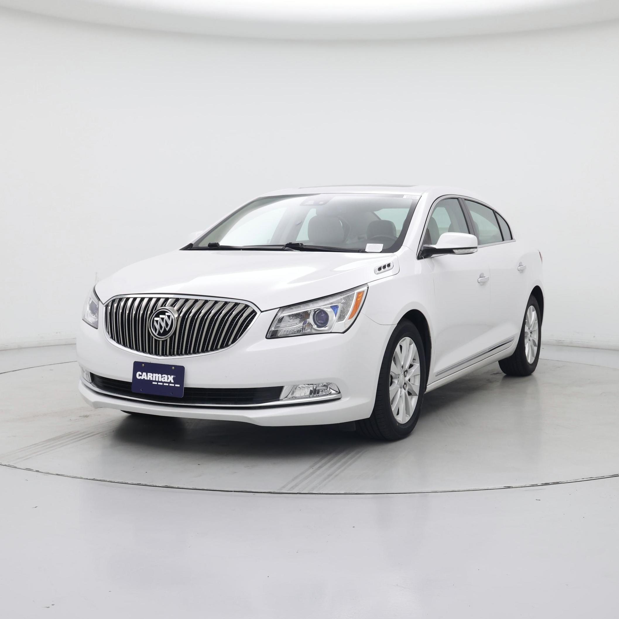 Thumbnail: 2015 Buick LaCrosse - 4