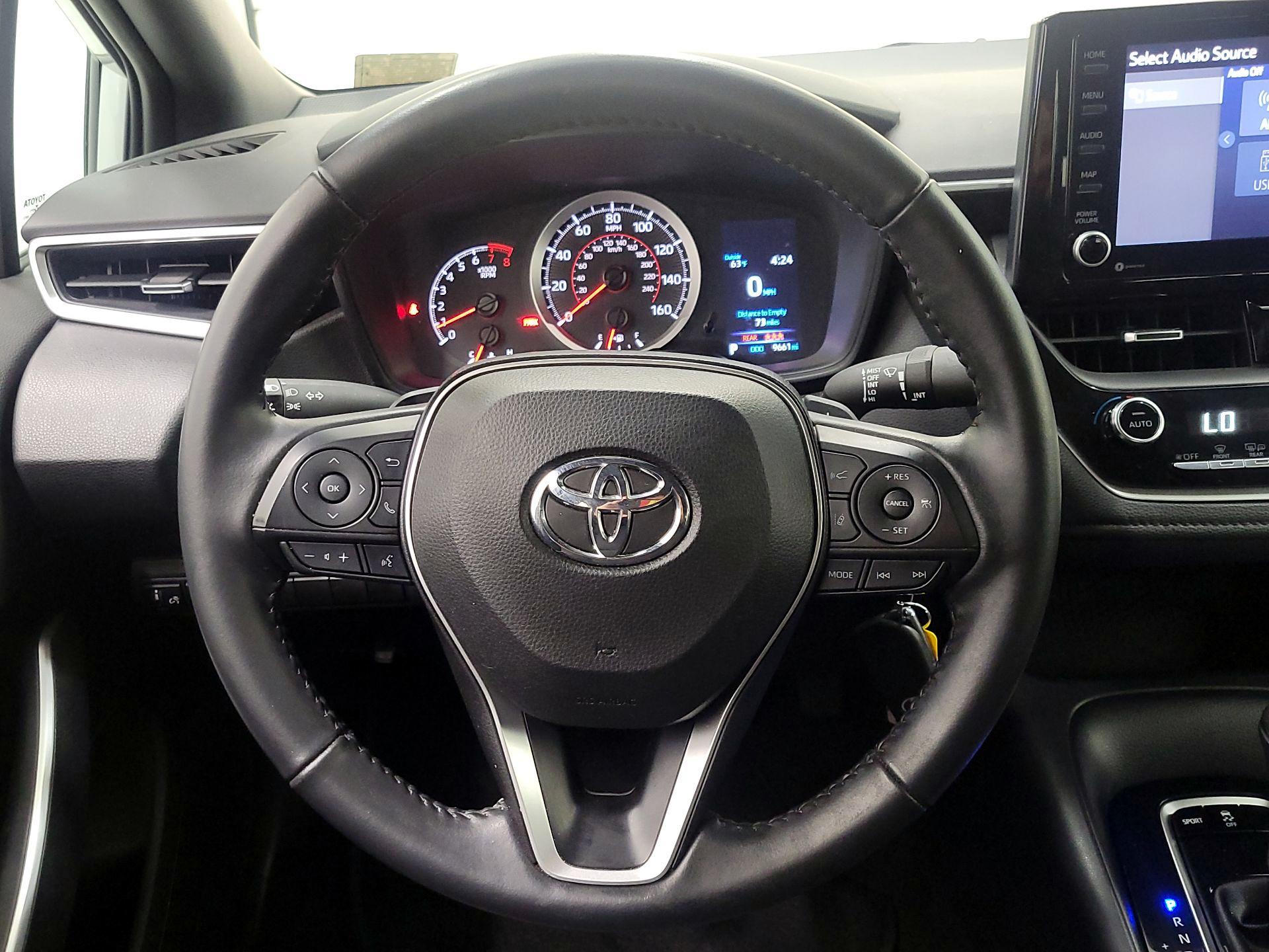 Thumbnail: 2022 Toyota Corolla - 10