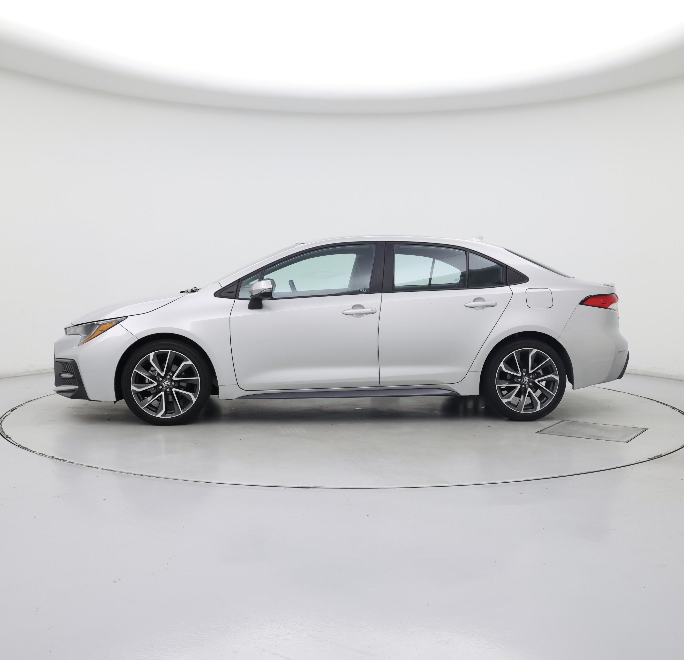 Thumbnail: 2022 Toyota Corolla - 3