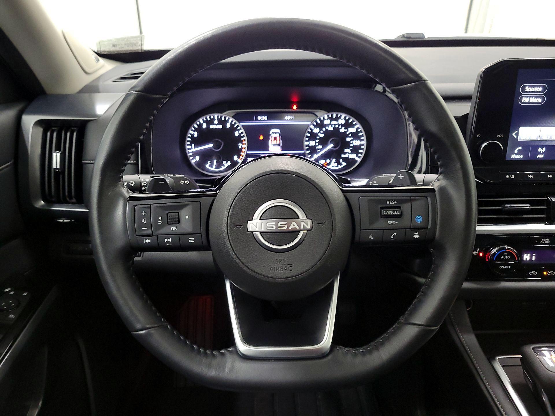 Thumbnail: 2024 Nissan Pathfinder - 10