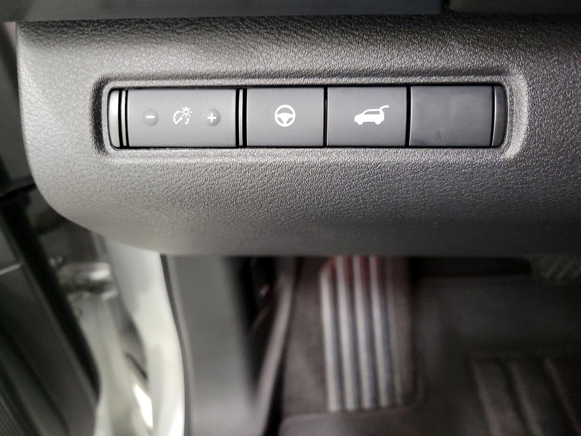 Thumbnail: 2024 Nissan Pathfinder - 13