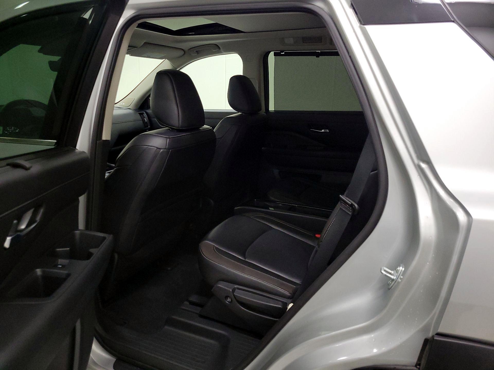 Thumbnail: 2024 Nissan Pathfinder - 20