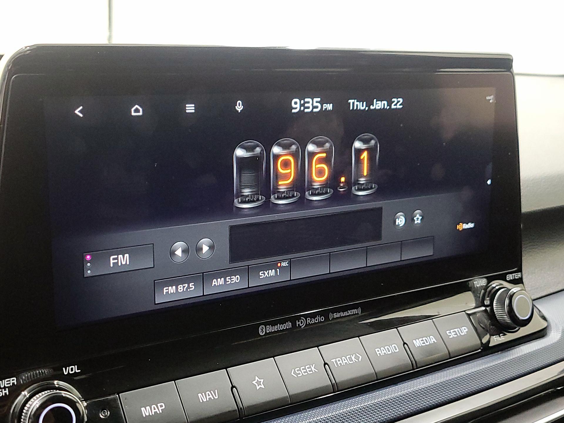 Thumbnail: 2022 Kia Seltos - 16