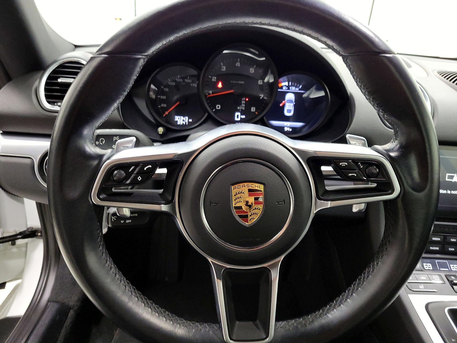 Thumbnail: 2017 Porsche 718 Cayman - 10