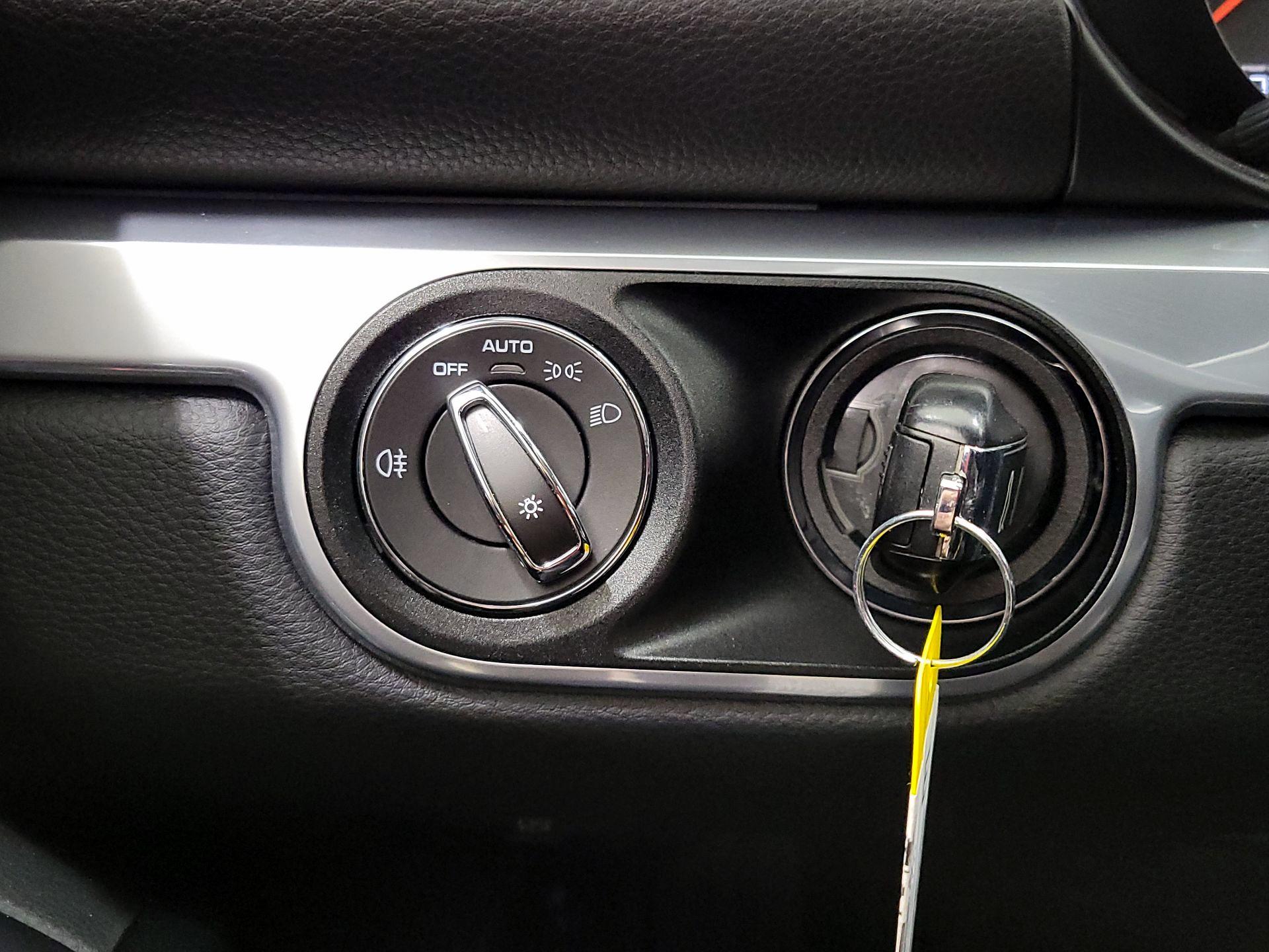 Thumbnail: 2017 Porsche 718 Cayman - 13