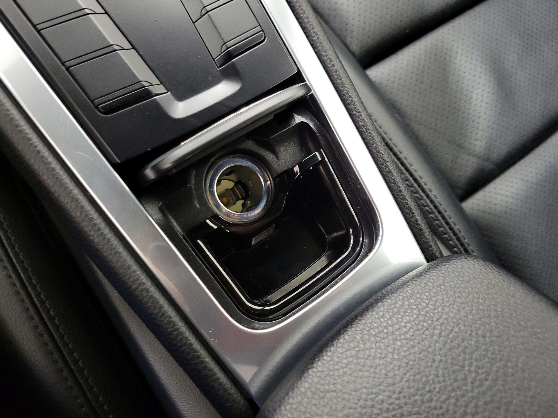 Thumbnail: 2017 Porsche 718 Cayman - 18