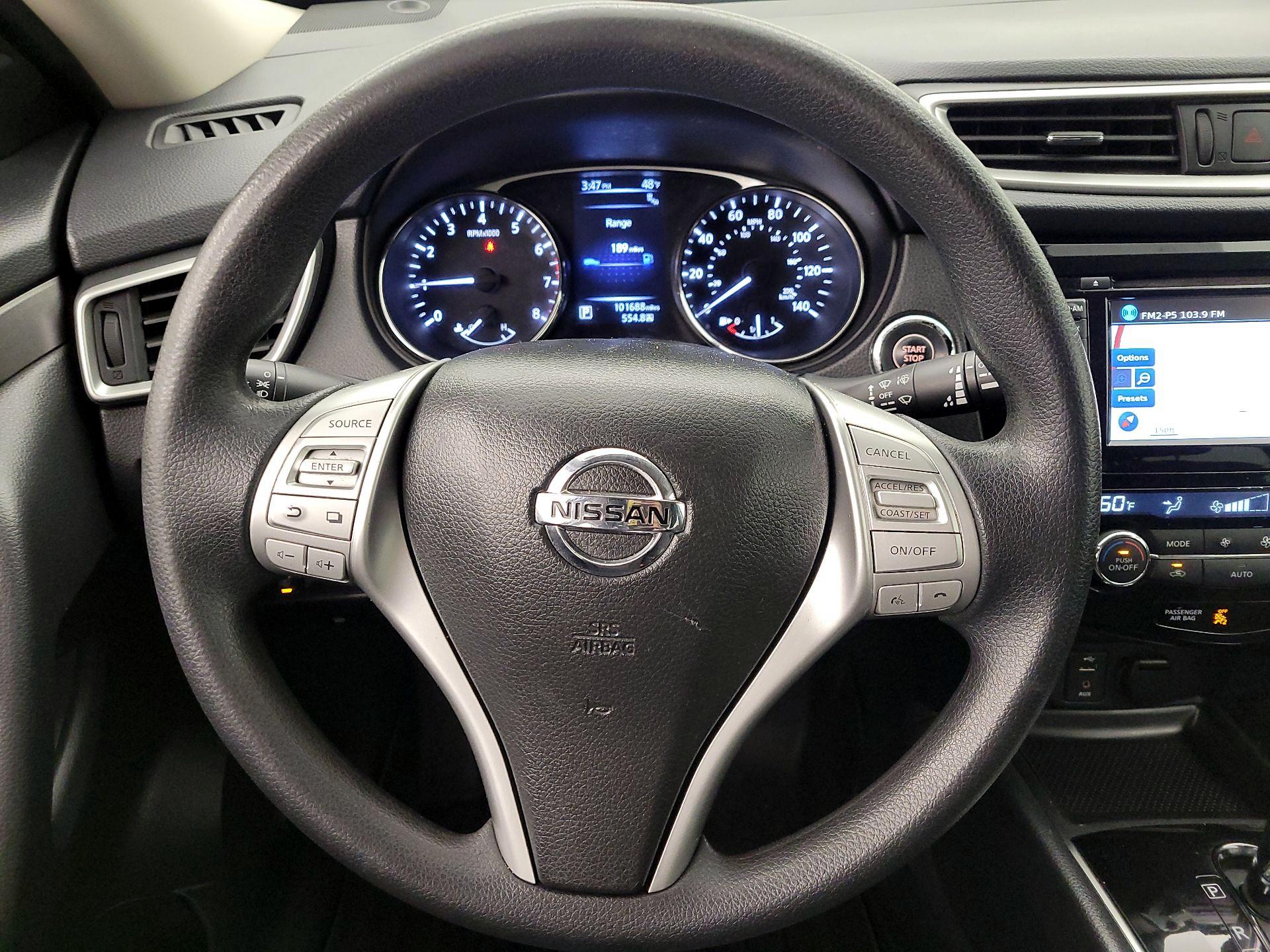 Thumbnail: 2016 Nissan Rogue - 10