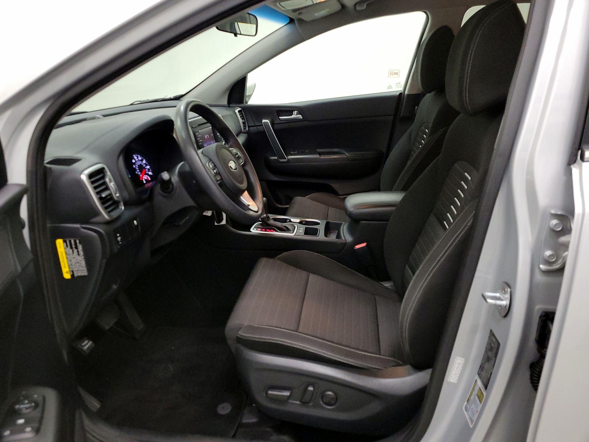 Thumbnail: 2017 Kia Sportage - 11