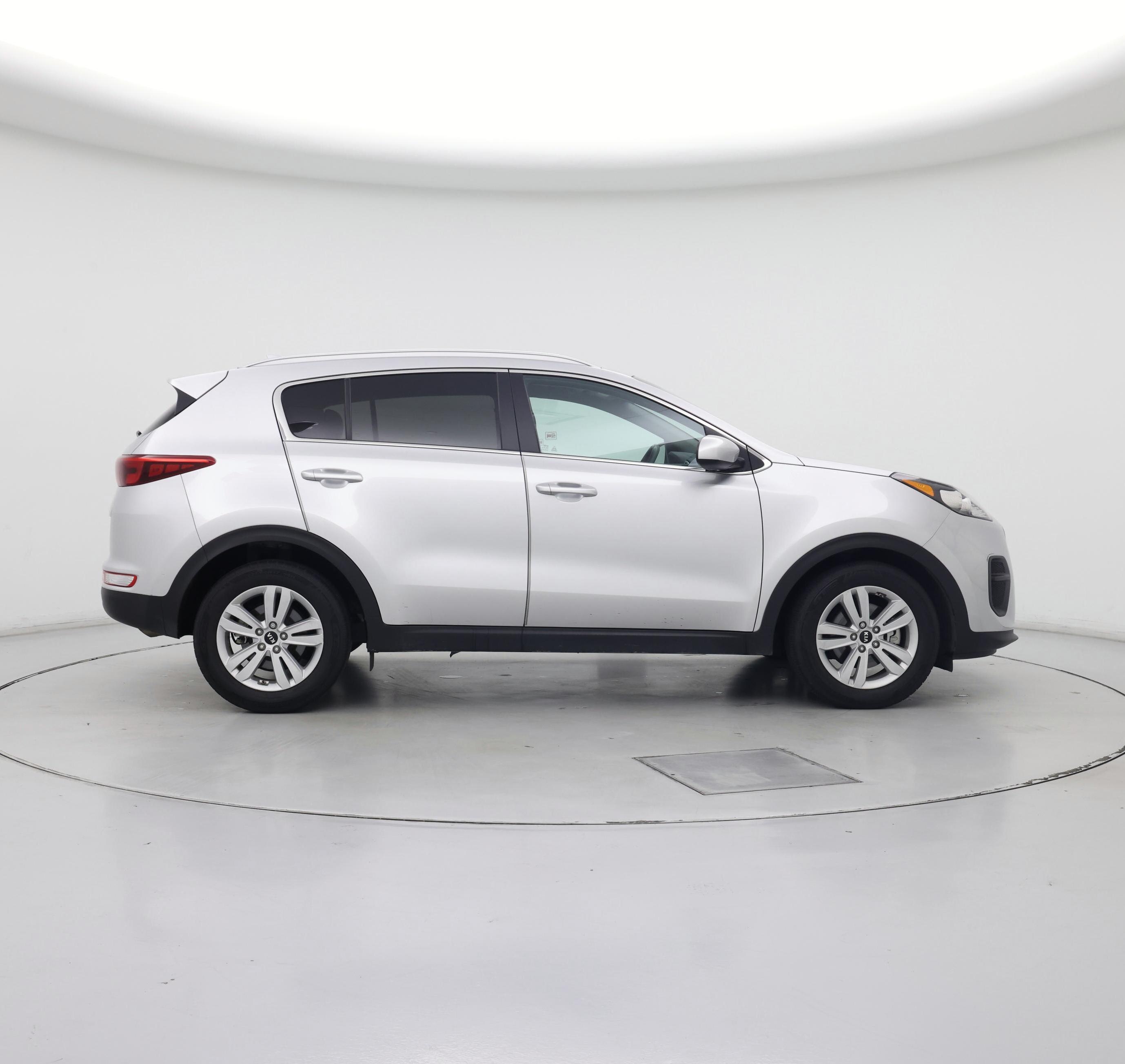 Thumbnail: 2017 Kia Sportage - 7