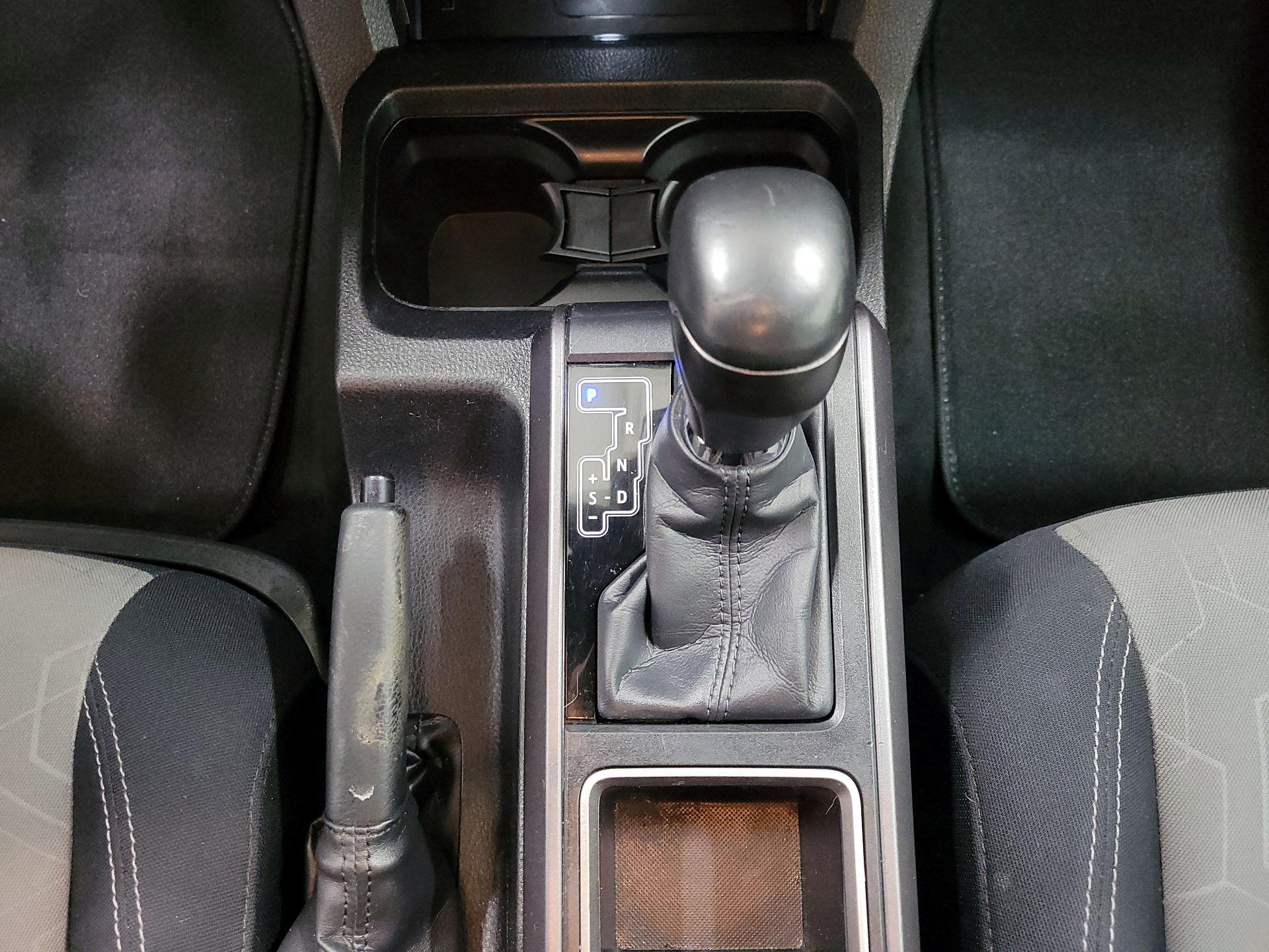 Thumbnail: 2023 Toyota Tacoma - 17