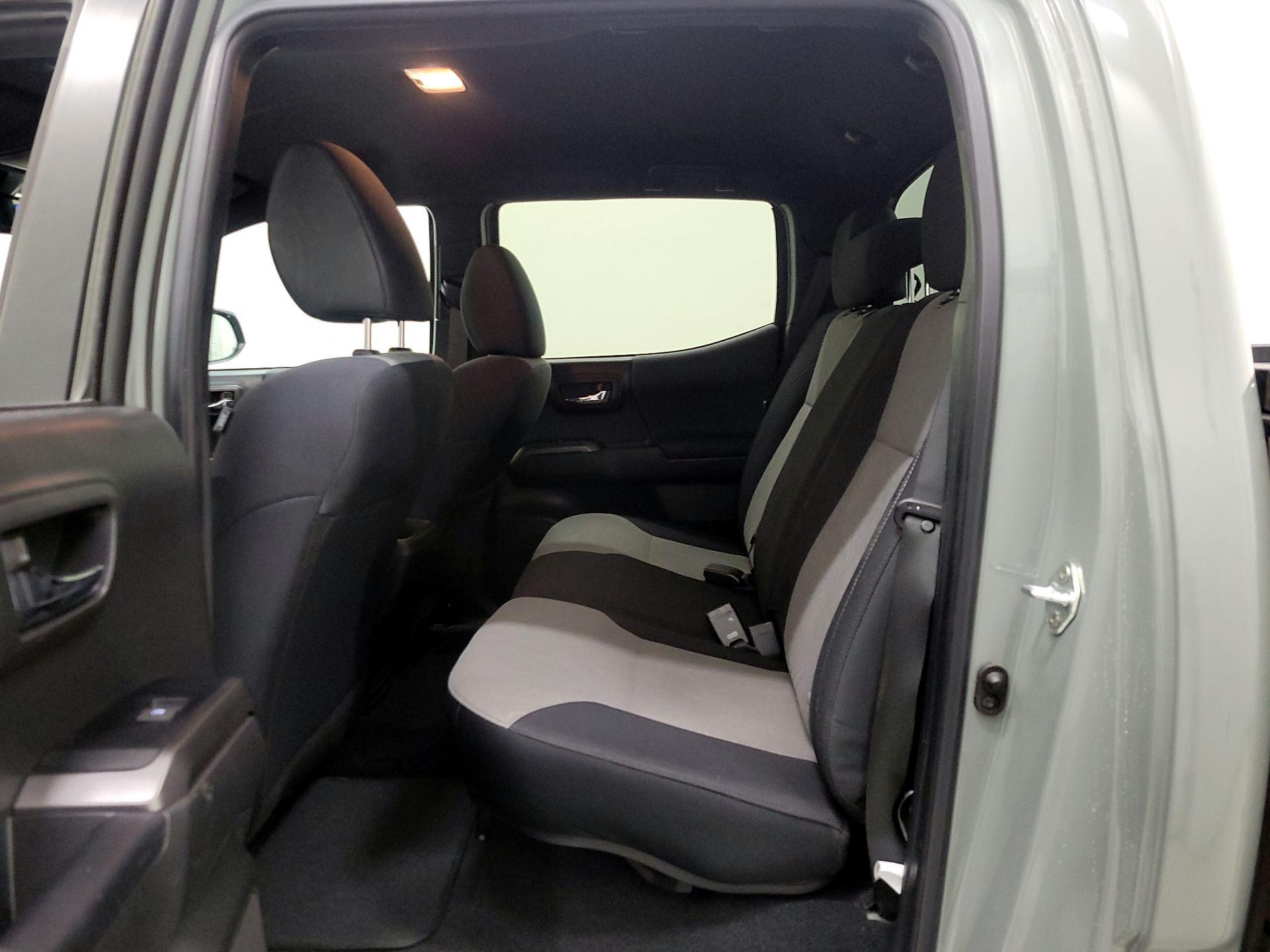 Thumbnail: 2023 Toyota Tacoma - 19