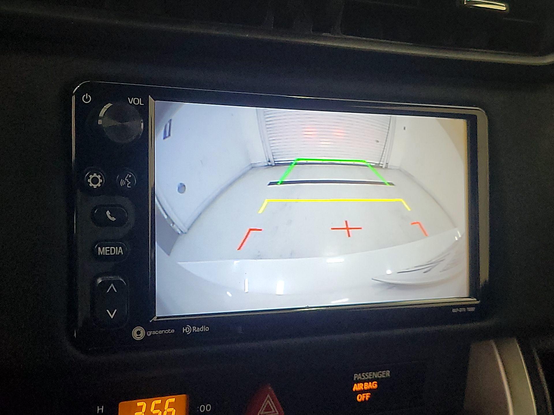 Thumbnail: 2017 Toyota 86 - 14