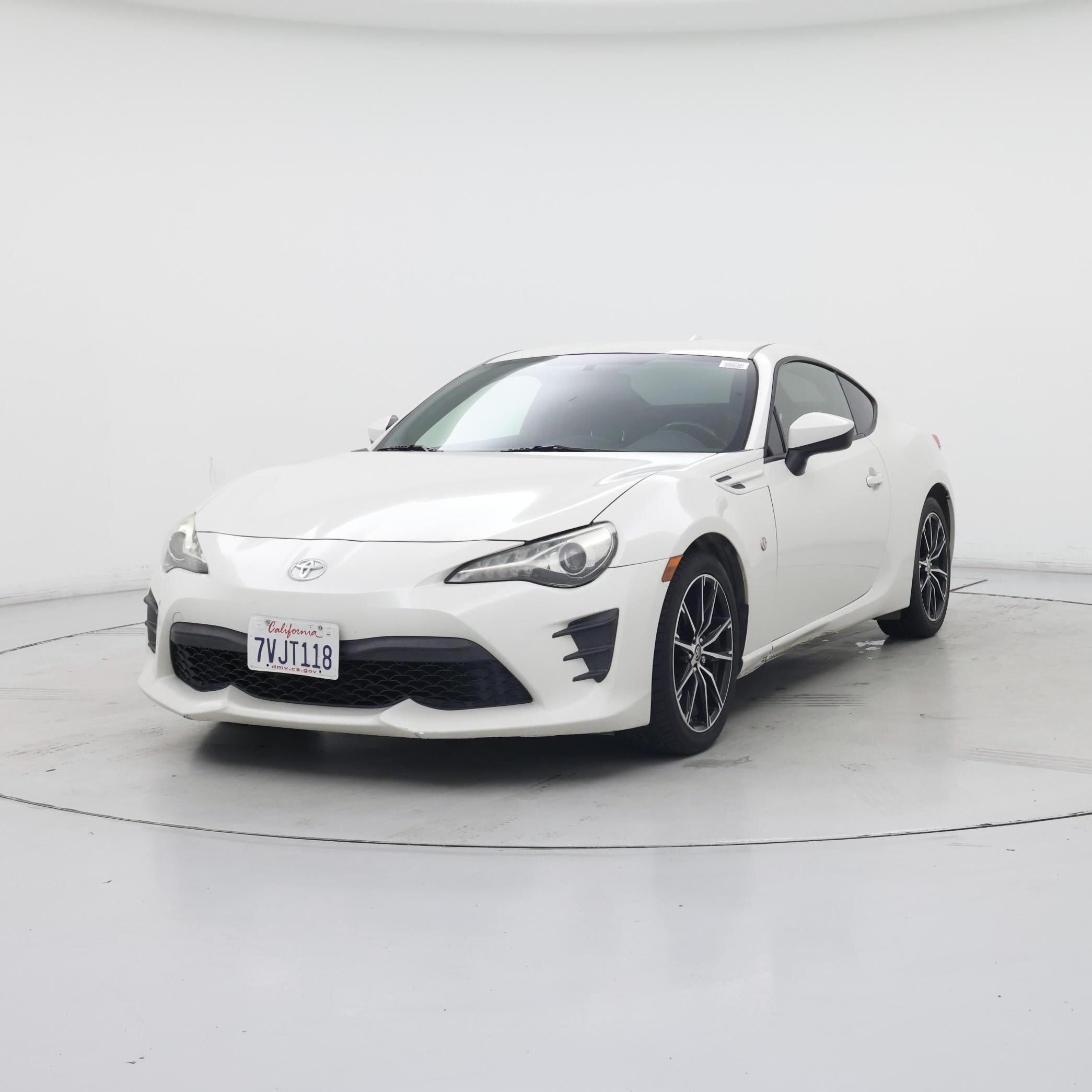 Thumbnail: 2017 Toyota 86 - 4