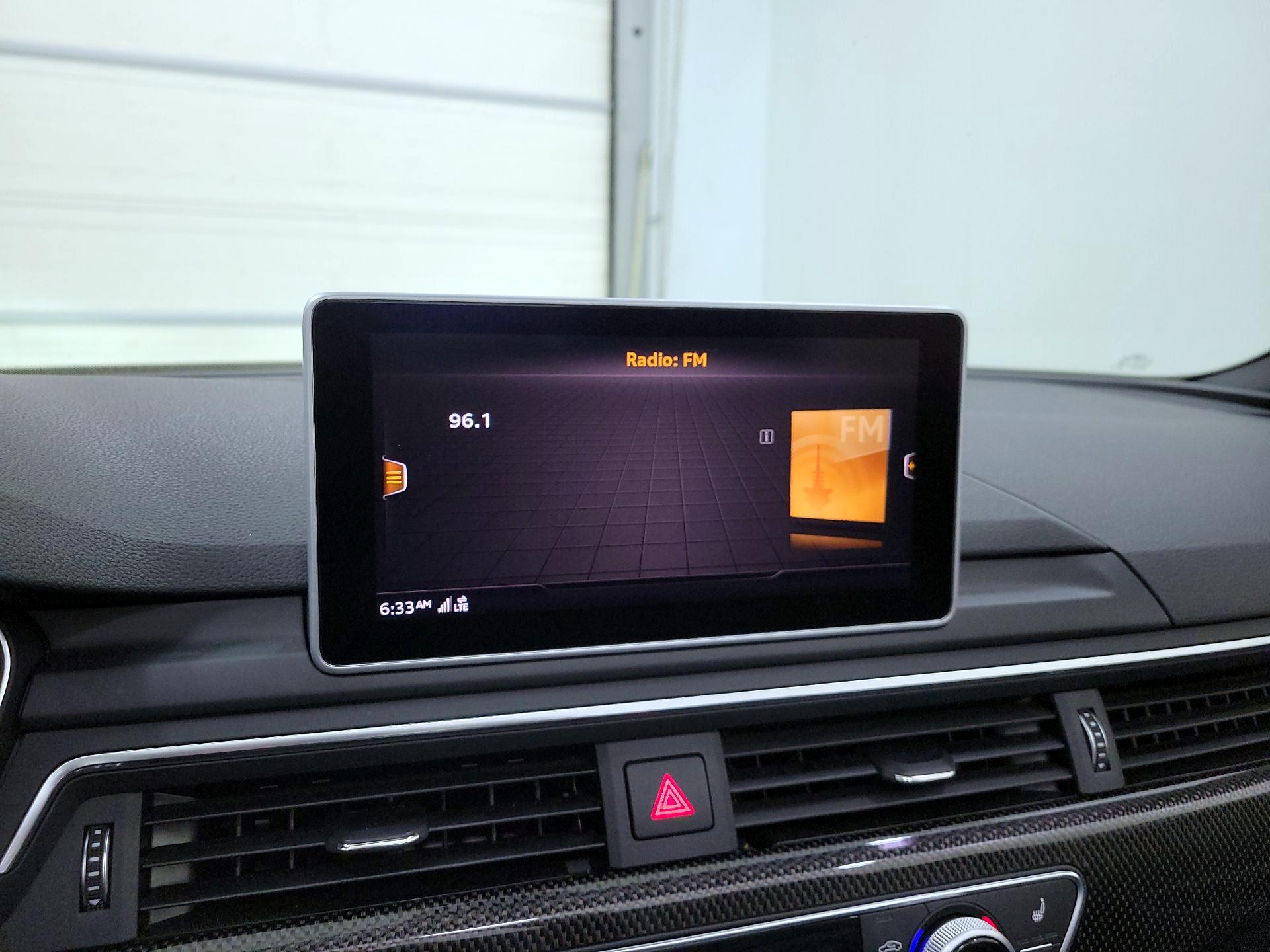 Thumbnail: 2018 Audi S5 - 16