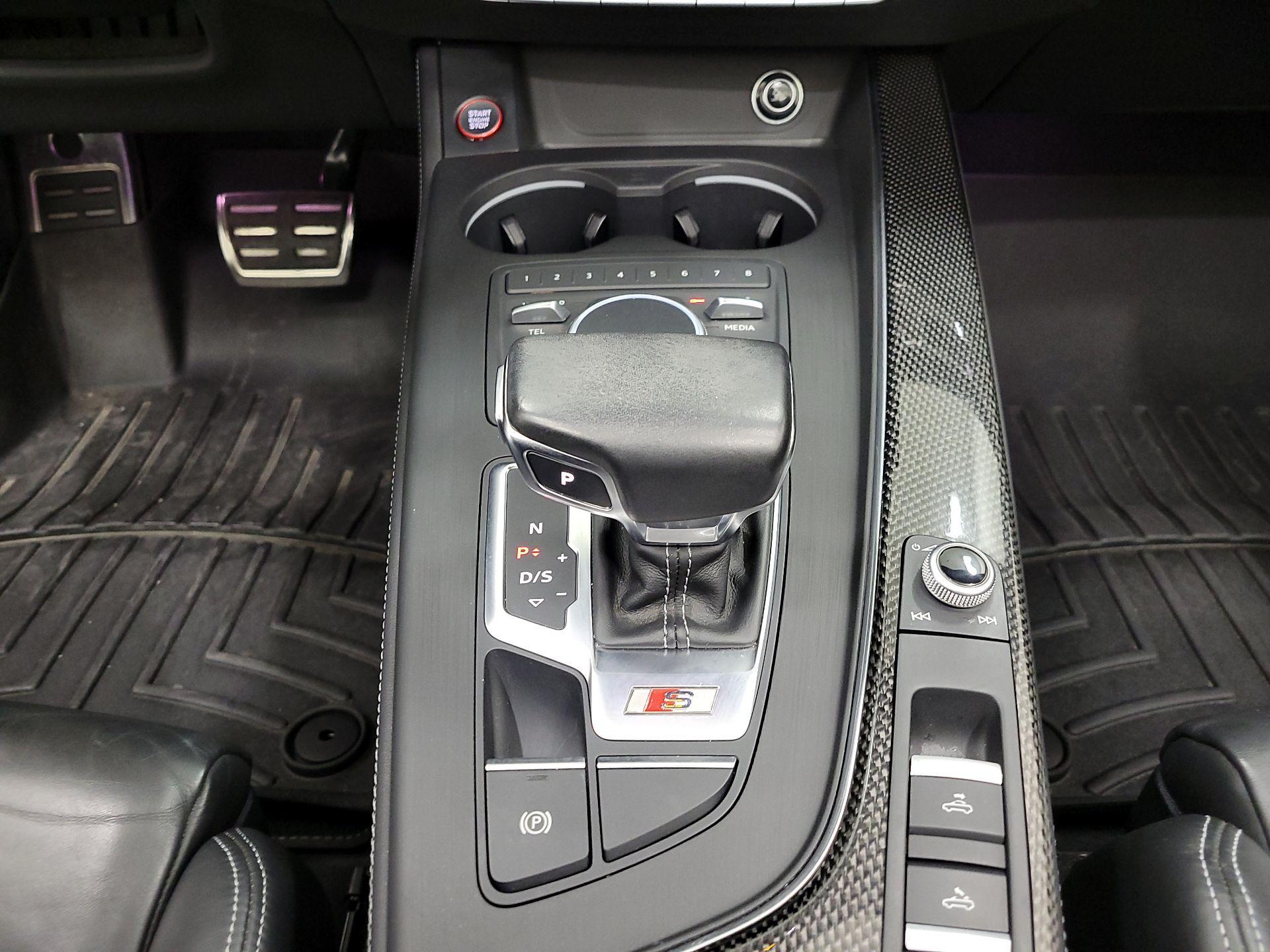 Thumbnail: 2018 Audi S5 - 18