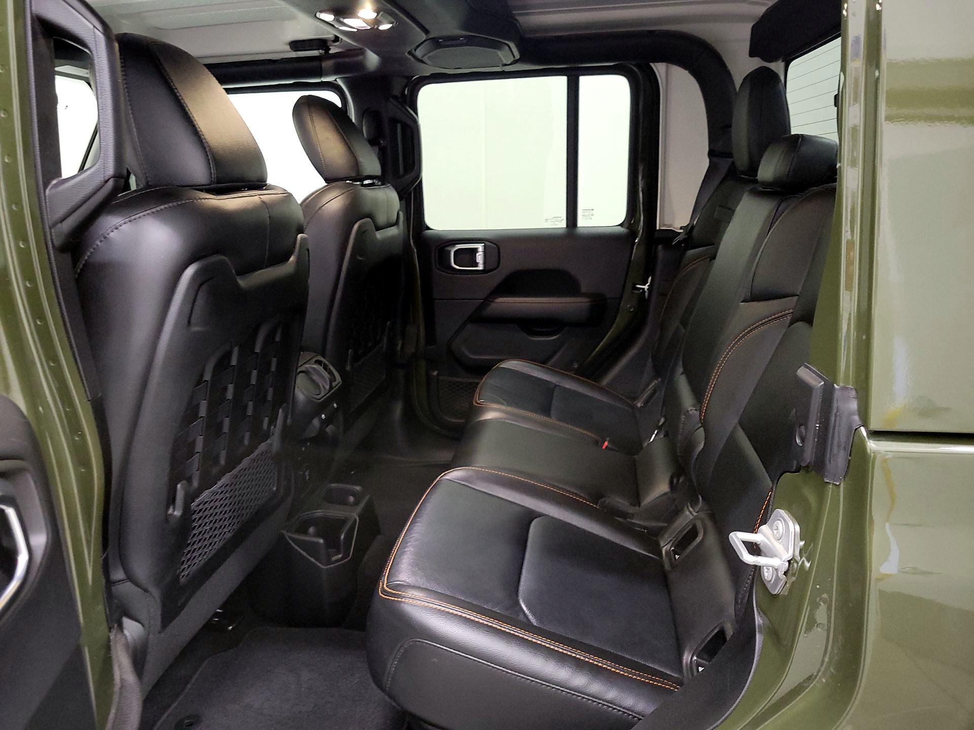 Thumbnail: 2023 Jeep Gladiator - 20