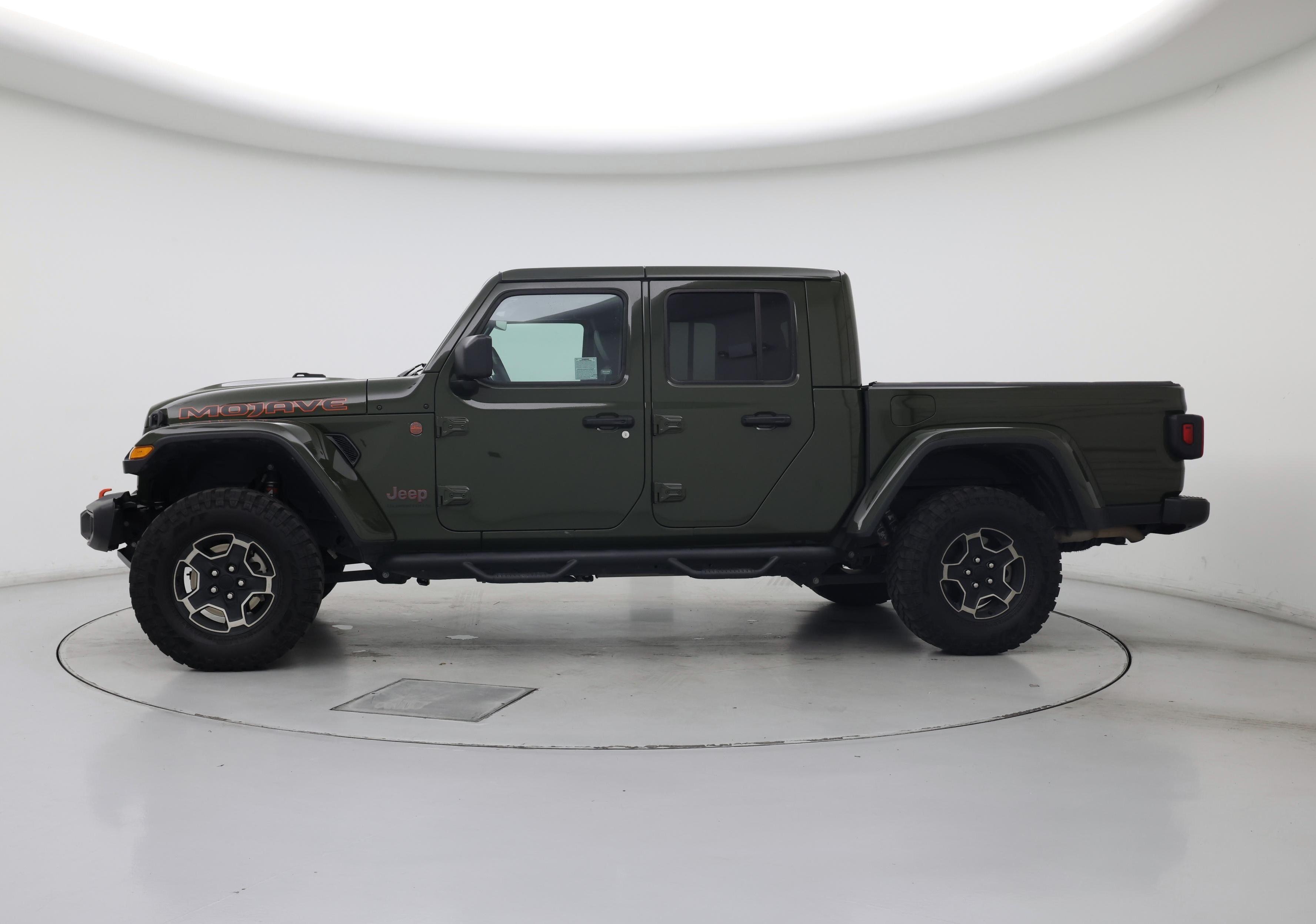 Thumbnail: 2023 Jeep Gladiator - 3