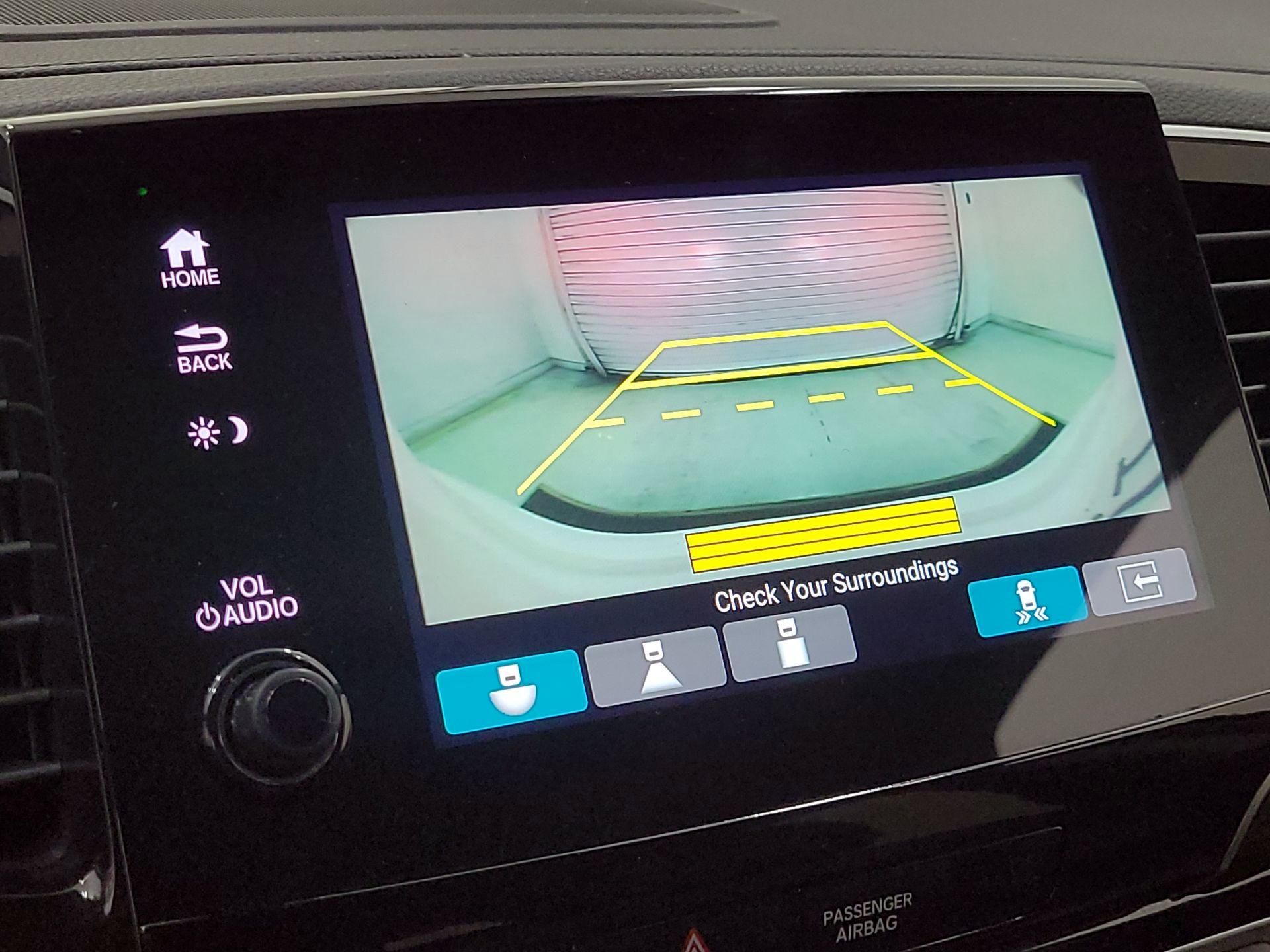 Thumbnail: 2020 Honda Pilot - 14