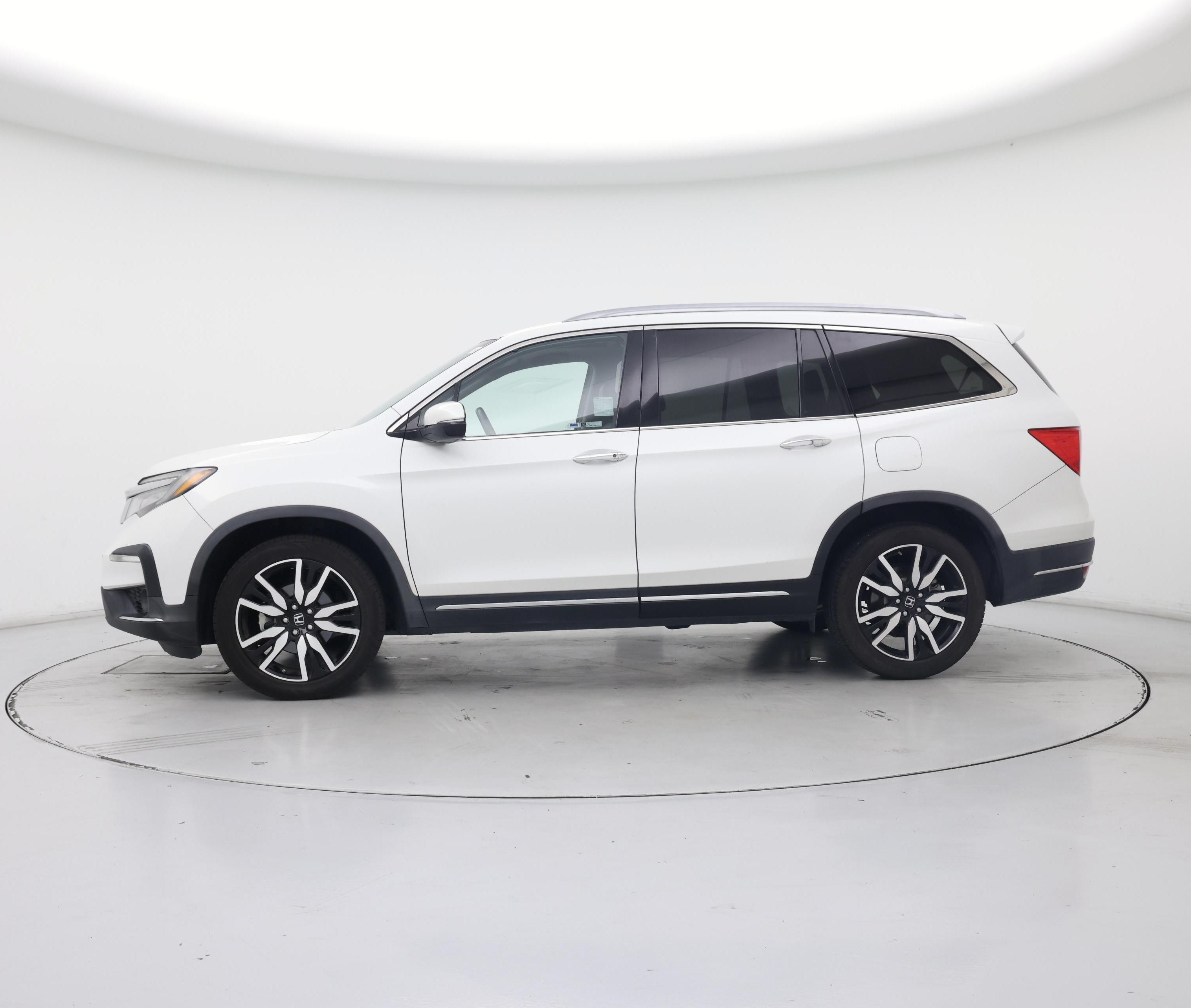 Thumbnail: 2020 Honda Pilot - 3