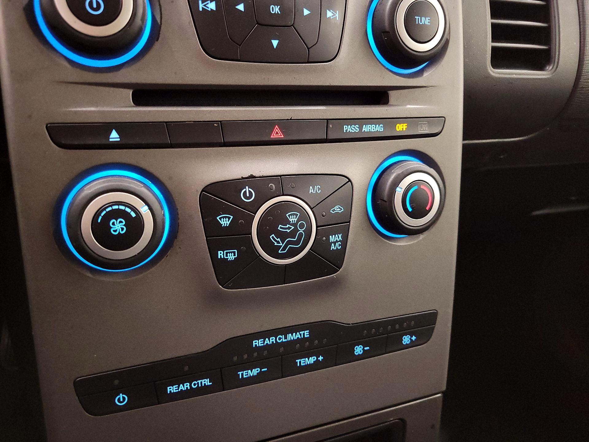 Thumbnail: 2019 Ford Flex - 16