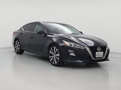 2022 Nissan Altima SR