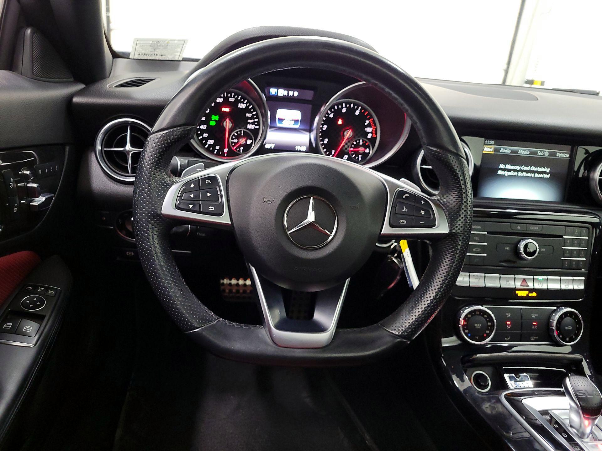 Thumbnail: 2017 Mercedes-Benz SLC - 10