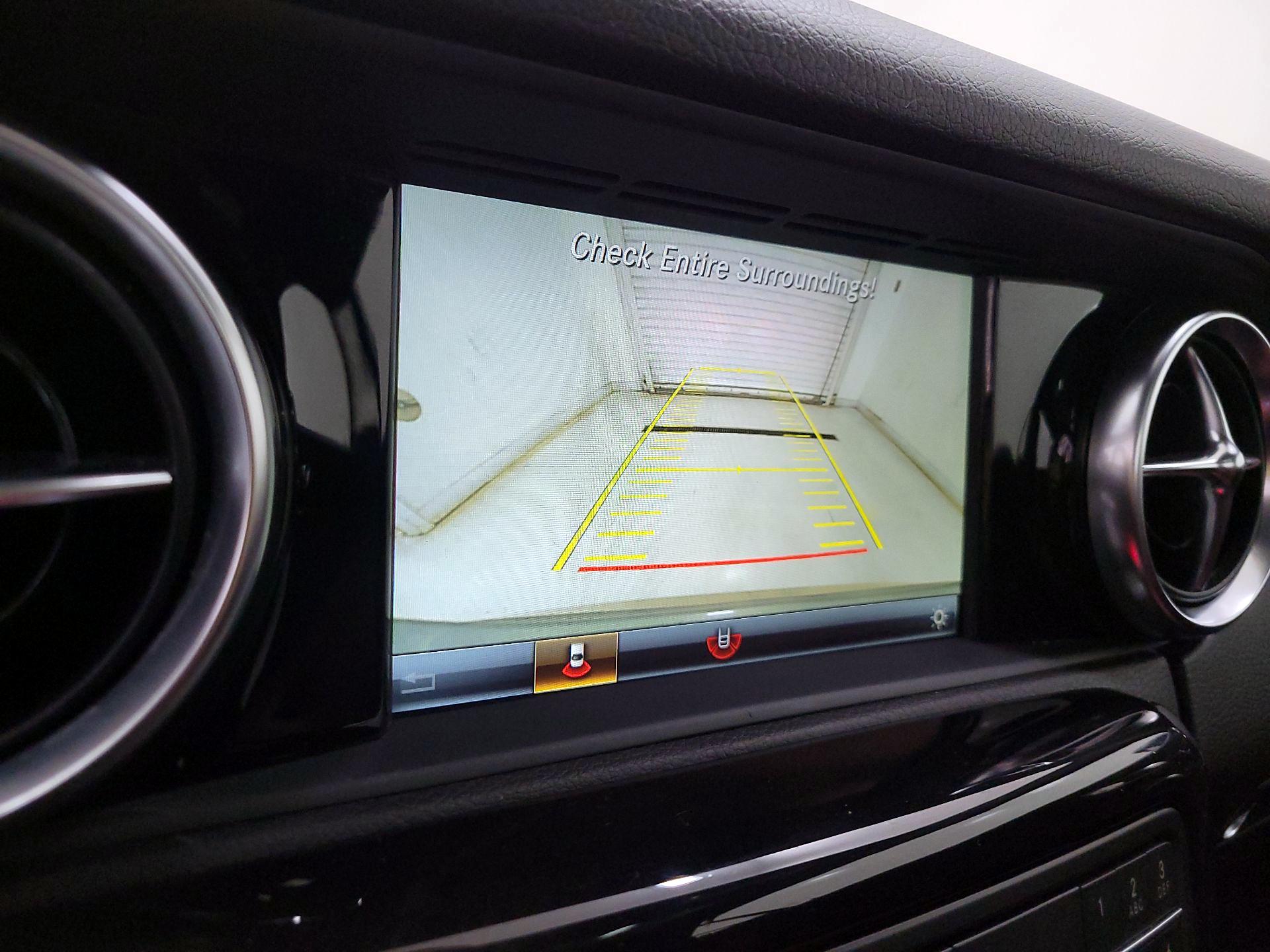 Thumbnail: 2017 Mercedes-Benz SLC - 14