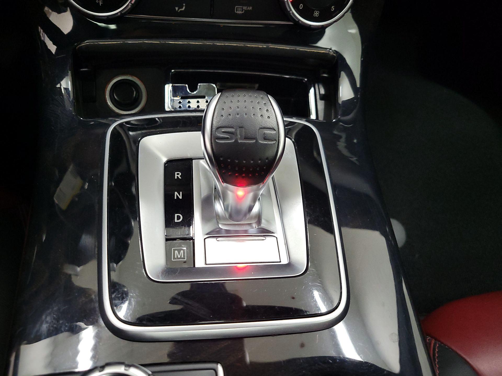 Thumbnail: 2017 Mercedes-Benz SLC - 17