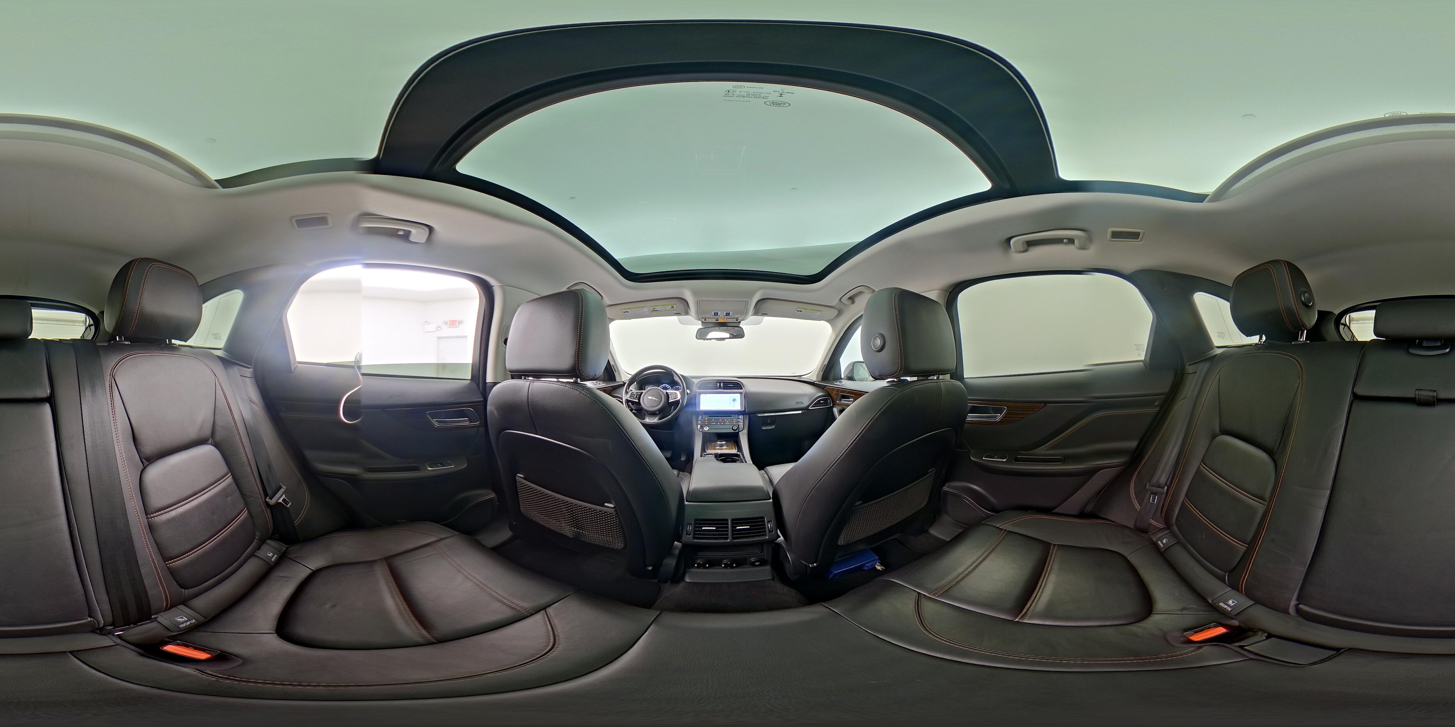 2018 Jaguar F-PACE Prestige - Photo 27