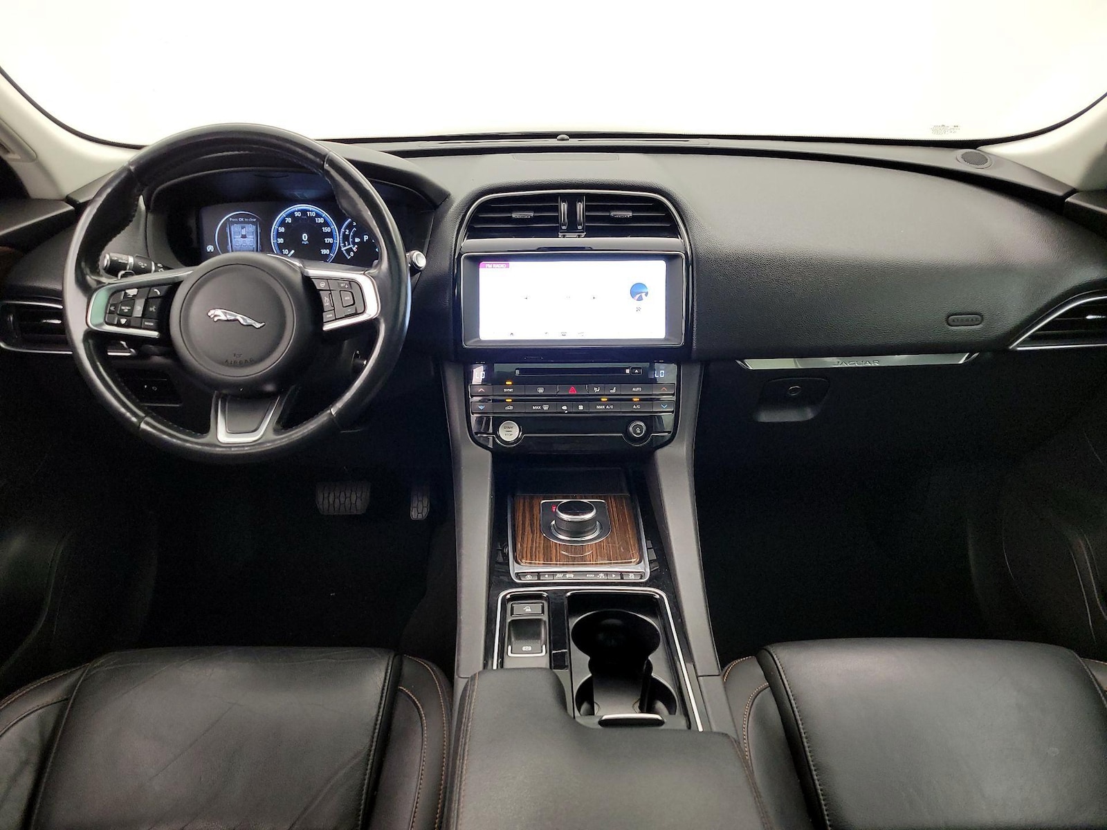 2018 Jaguar F-PACE Prestige - Photo 10