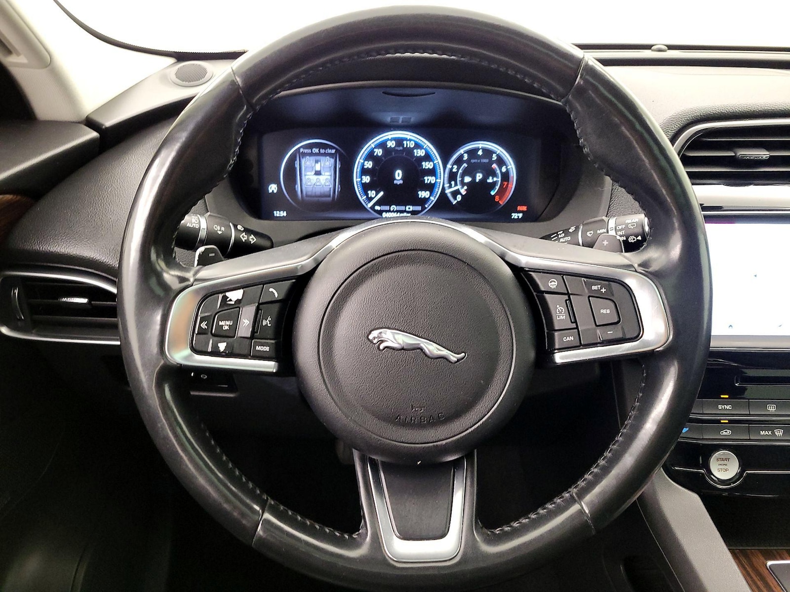 2018 Jaguar F-PACE Prestige - Photo 11
