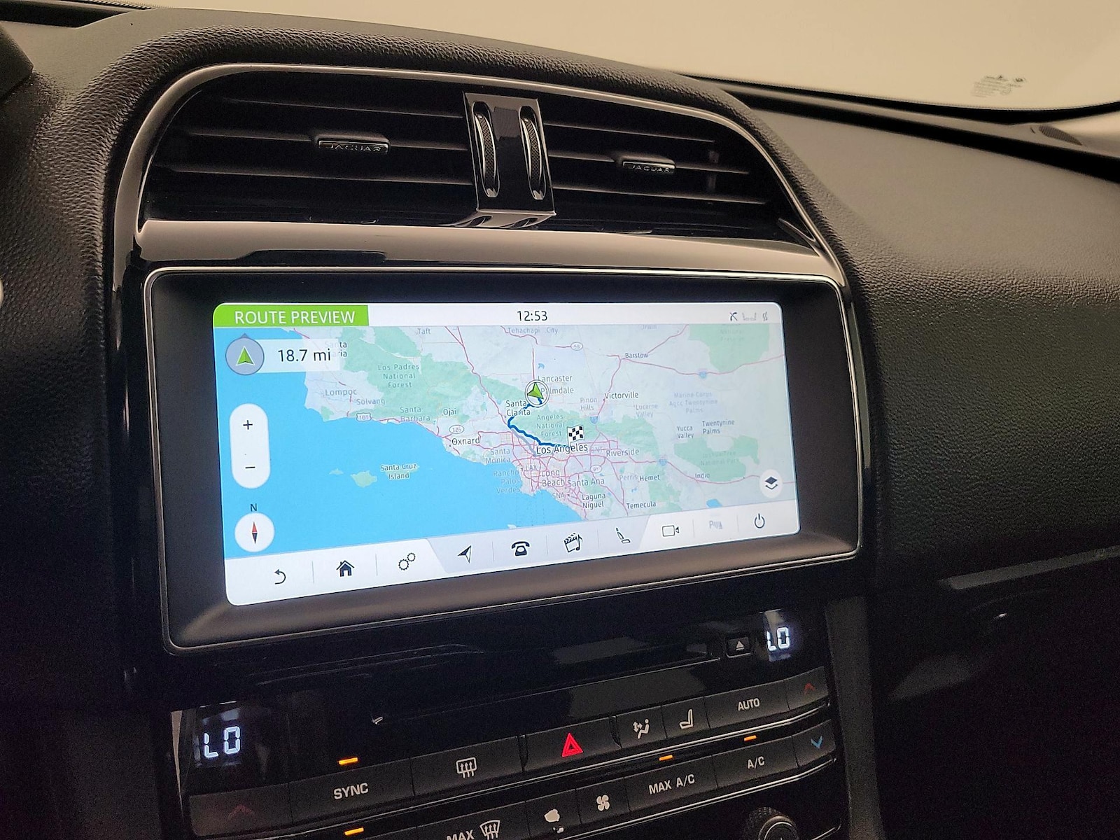2018 Jaguar F-PACE Prestige - Photo 15